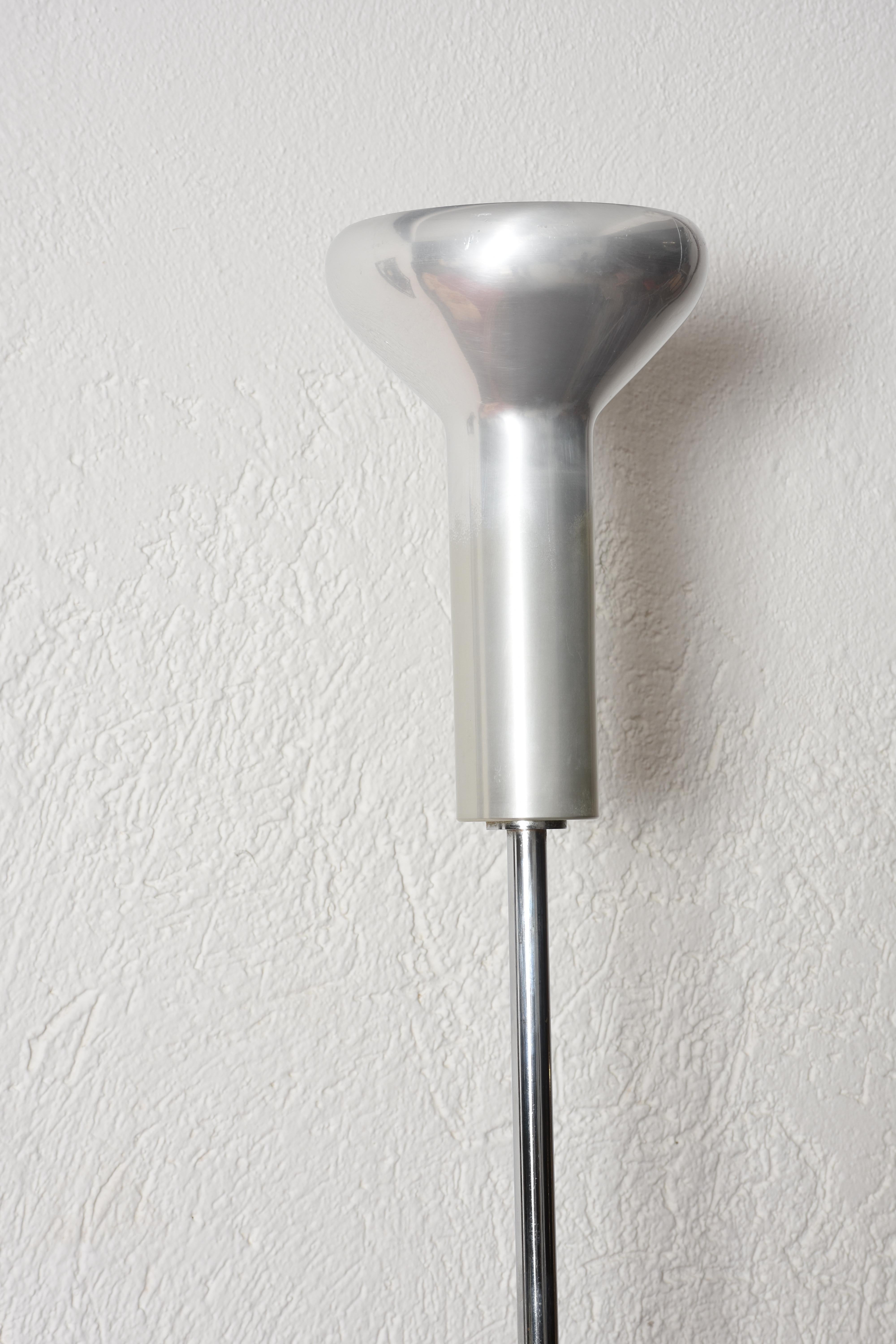 Midcentury Gino Sarfatti Chrome Aluminum Italian 1073 Floor Lamp, Arteluce 1950s 3
