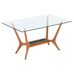 Gio Ponti Couchtisch aus Nussbaum und Messing mit Kristall, Italien 1950er Jahre