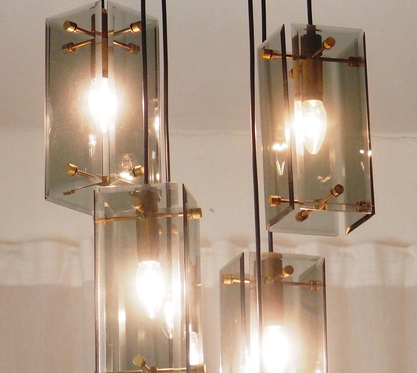 Mid-20th Century Midcentury Glass and Brass Italian Chandelier Attributed to Fontana Arte, 1960s