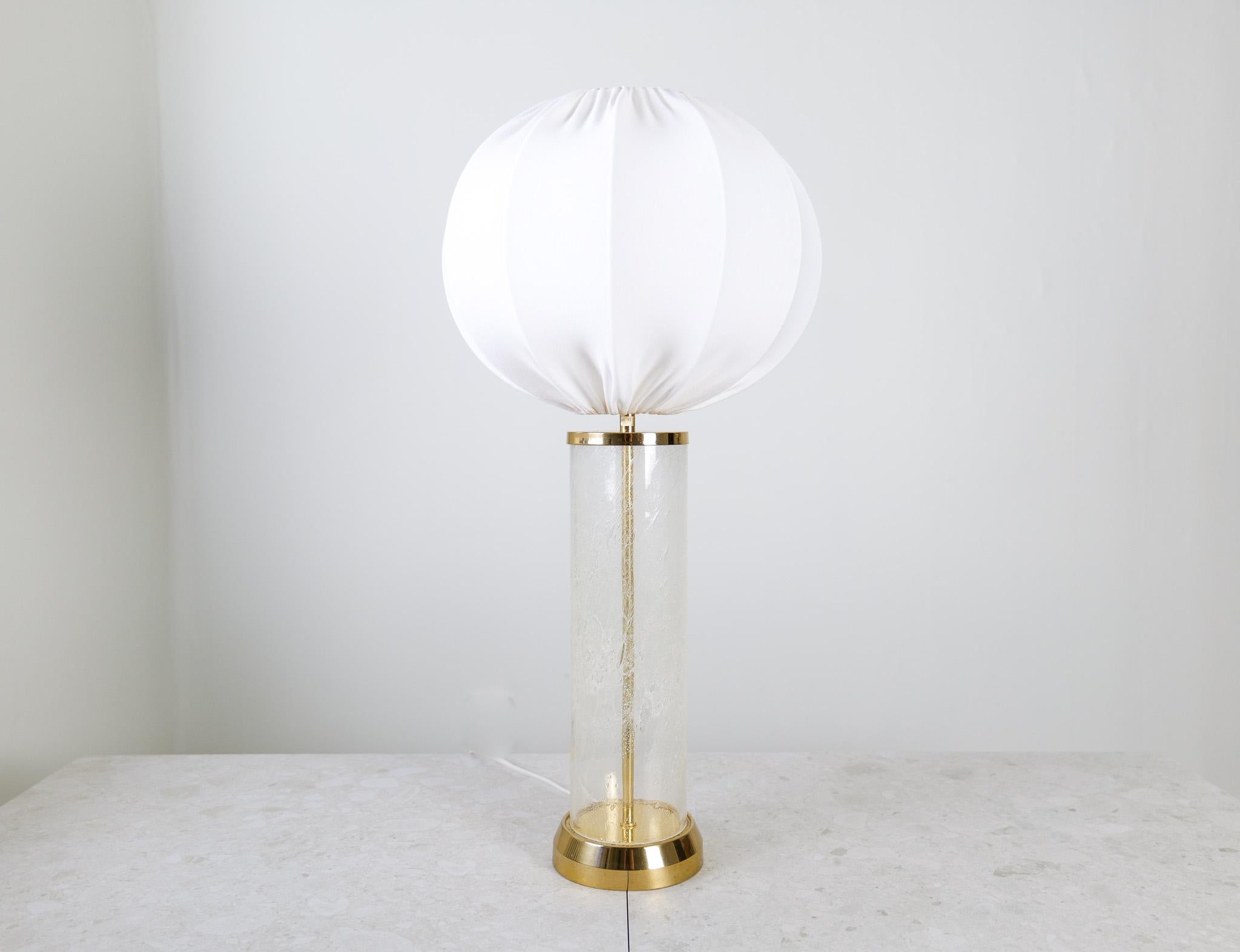 Swedish Midcentury Modern Glass and Brass Table Lamp Bergbom B-019 Sweden 1960s For Sale