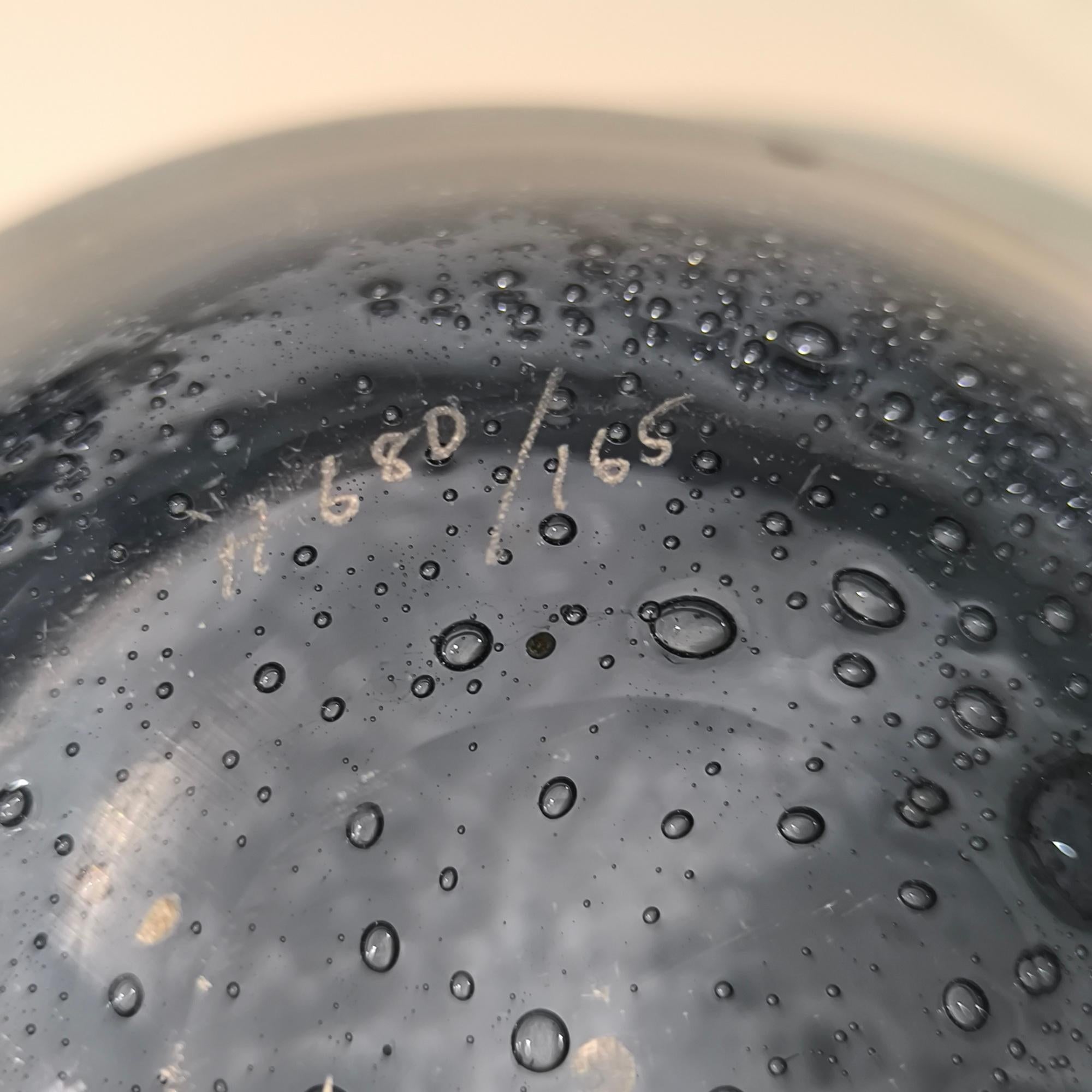 Bol en verre du milieu du siècle par Erik Höglund,  pour Boda Glassworks Suède, années 1960 en vente 4