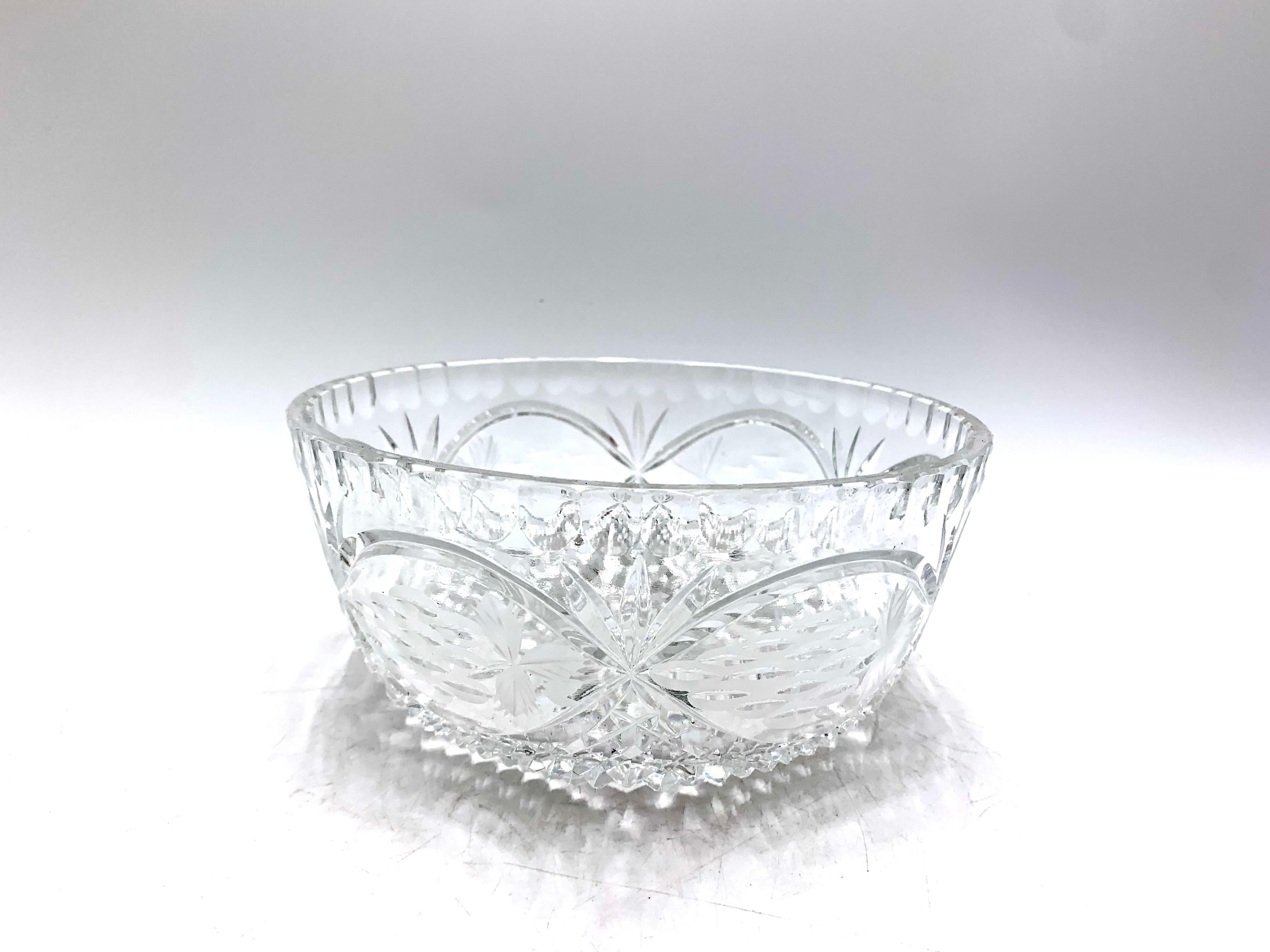 Glass decorative bowl produced in Poland in circa 1960s. Preserved in very good condition.