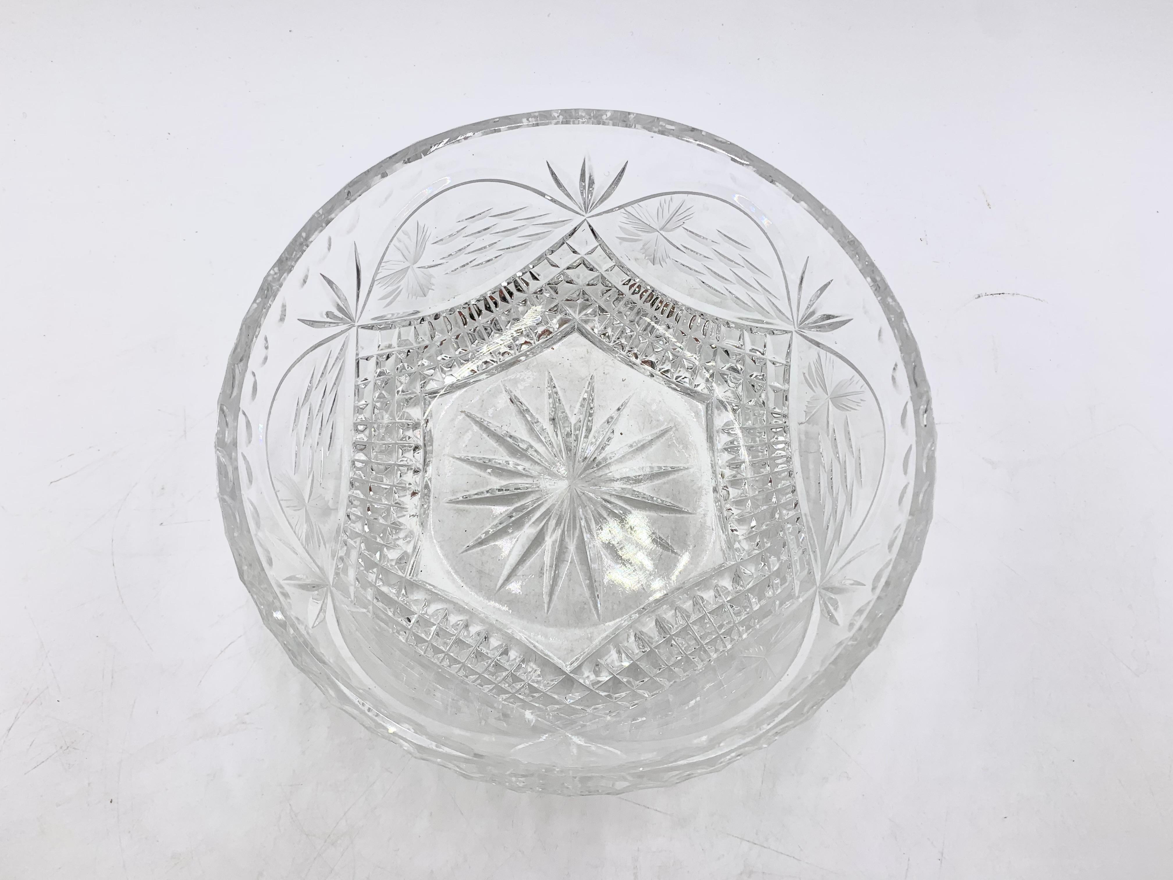 Midcentury Glass Bowl, Poland, 1960s In Good Condition For Sale In Chorzów, PL