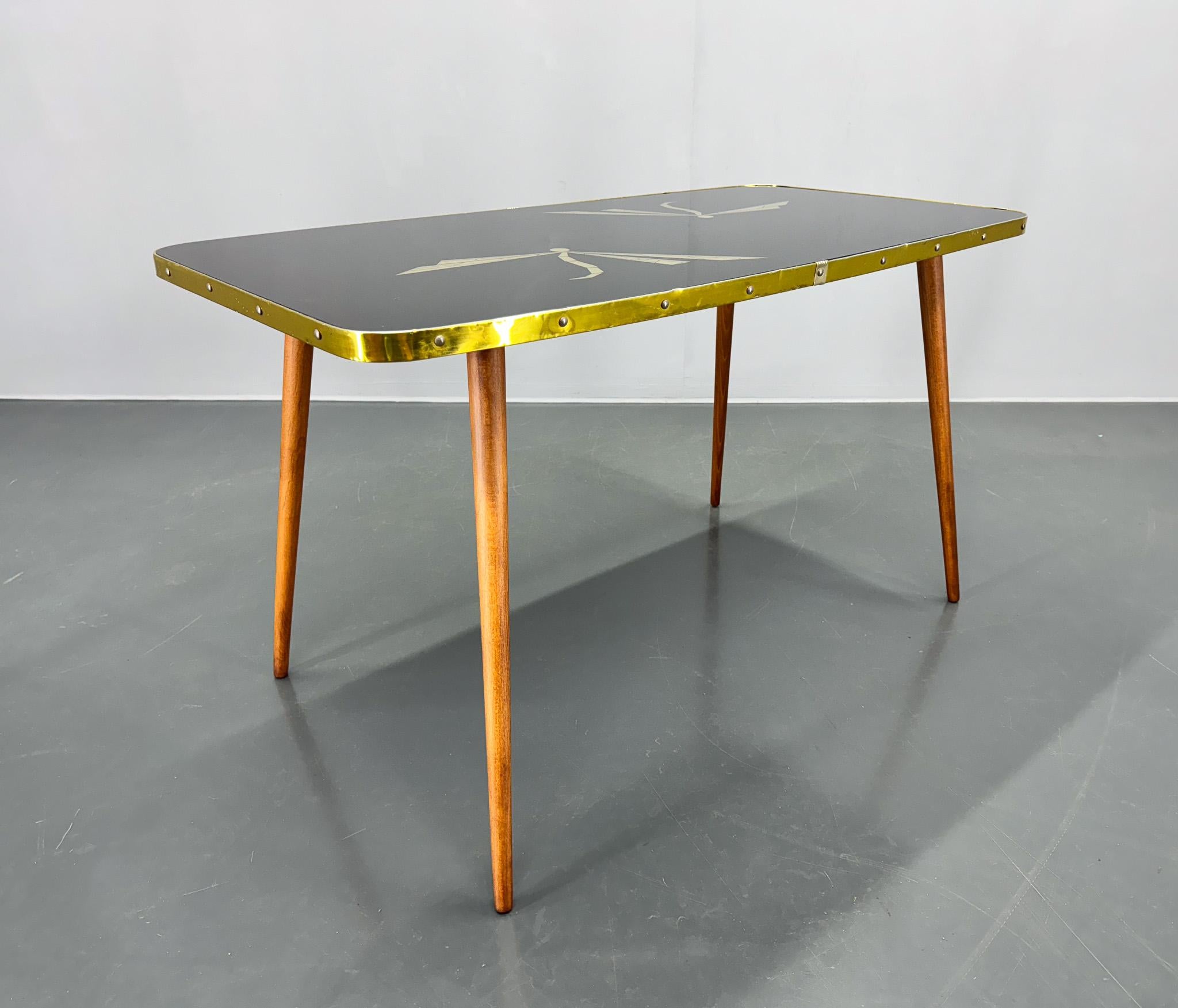 Laiton Table basse en verre fabriquée en Allemagne, 1960 en vente
