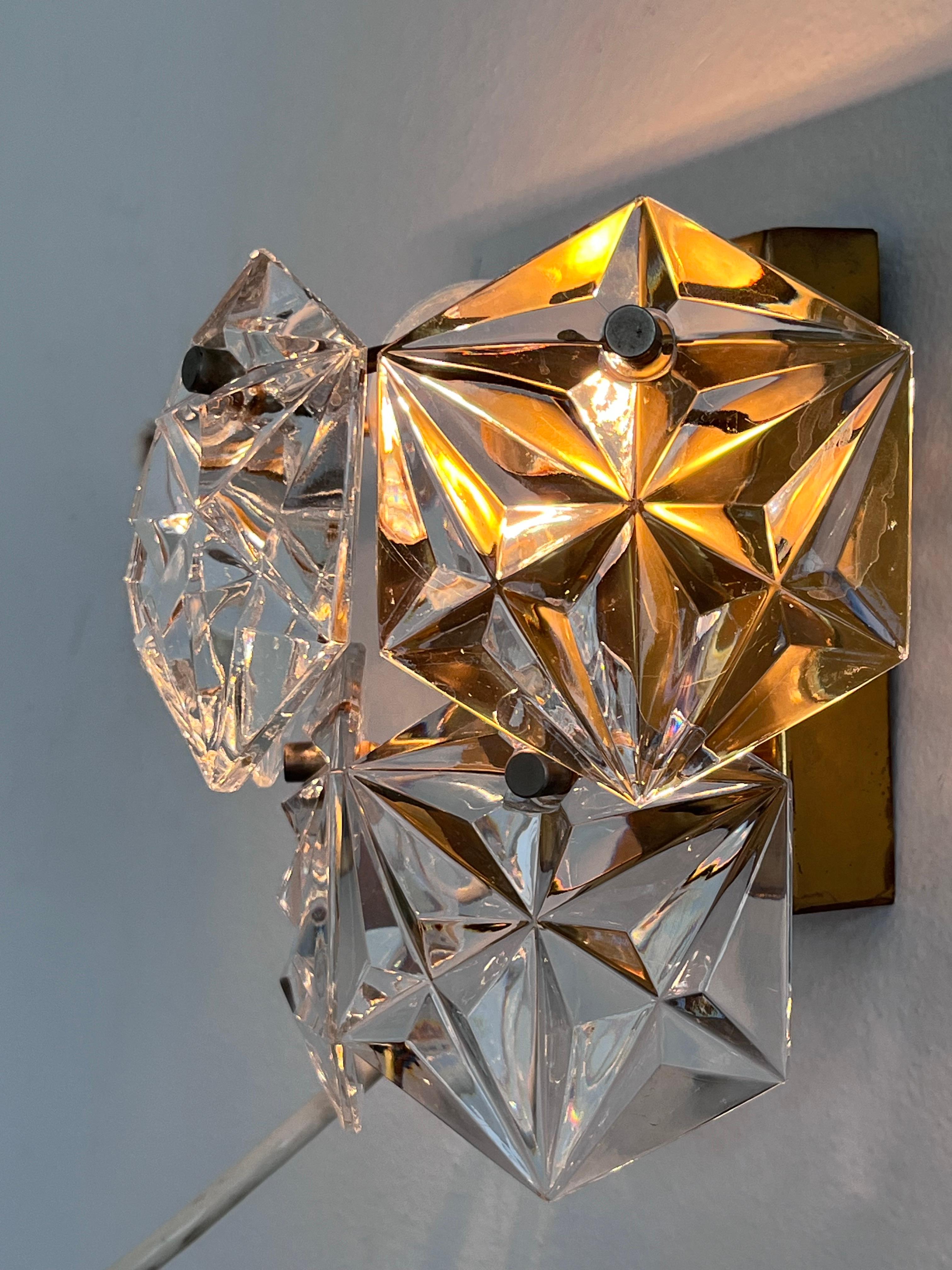 Lámpara de pared de cristal de diseño de mediados de siglo de Kinkeldey, Alemania, años 70 Moderno de mediados de siglo en venta
