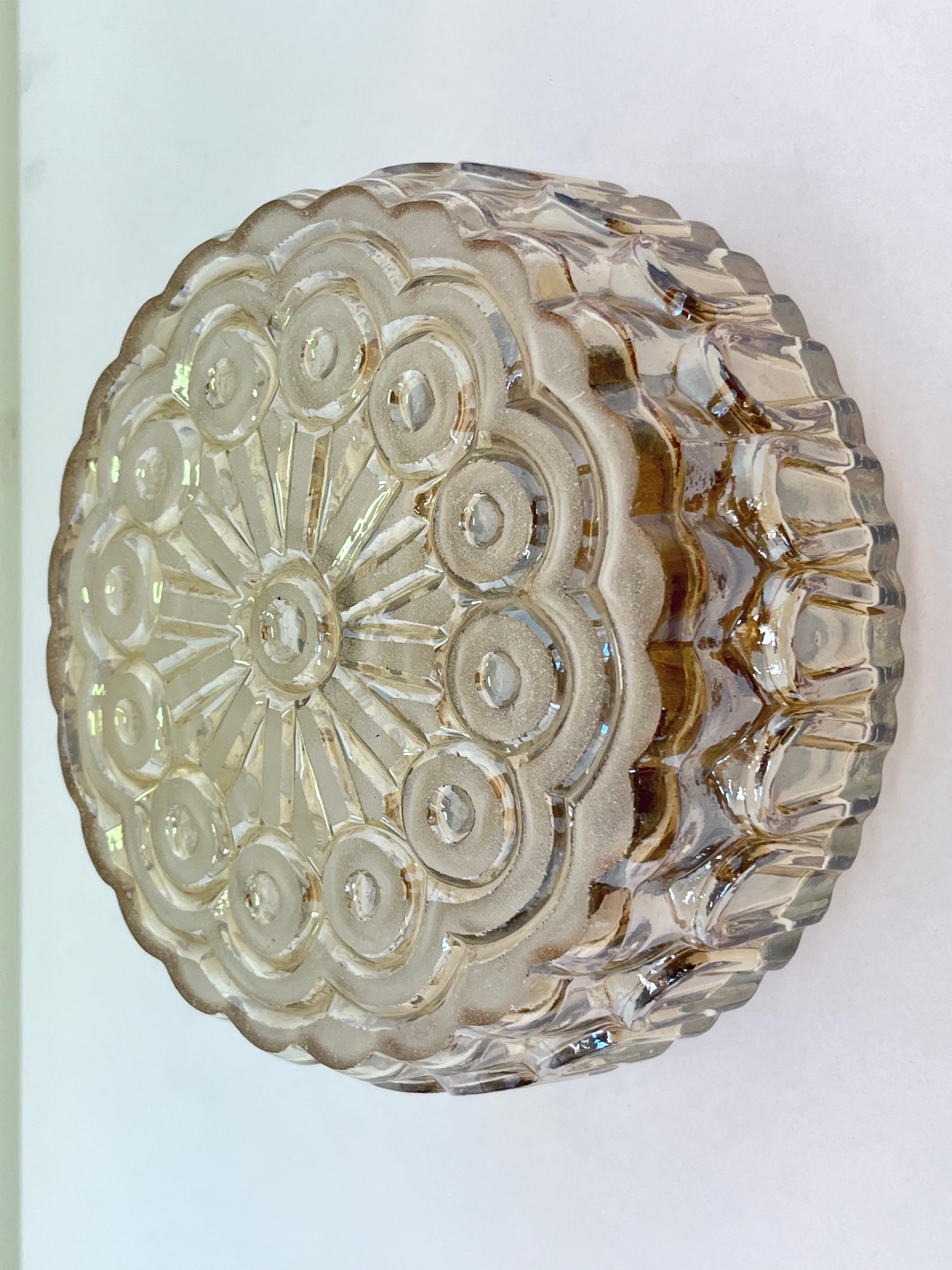 Lámpara empotrada, de techo o de pared, de cristal de mediados de siglo, Alemania, años 70 en venta 1