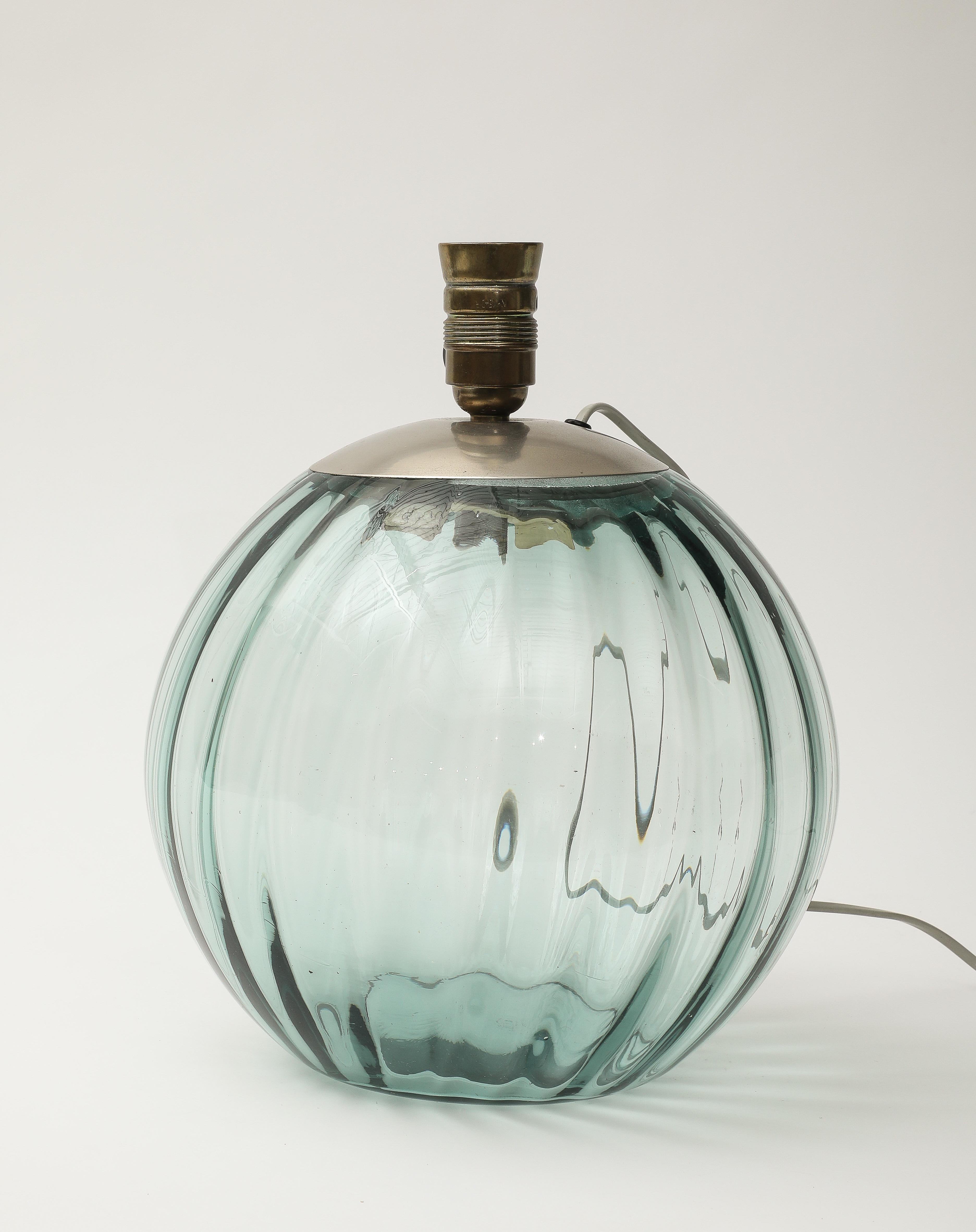 Midcentury Glass Globe Table Lamp in the manner of Venini, c. 1950s 2