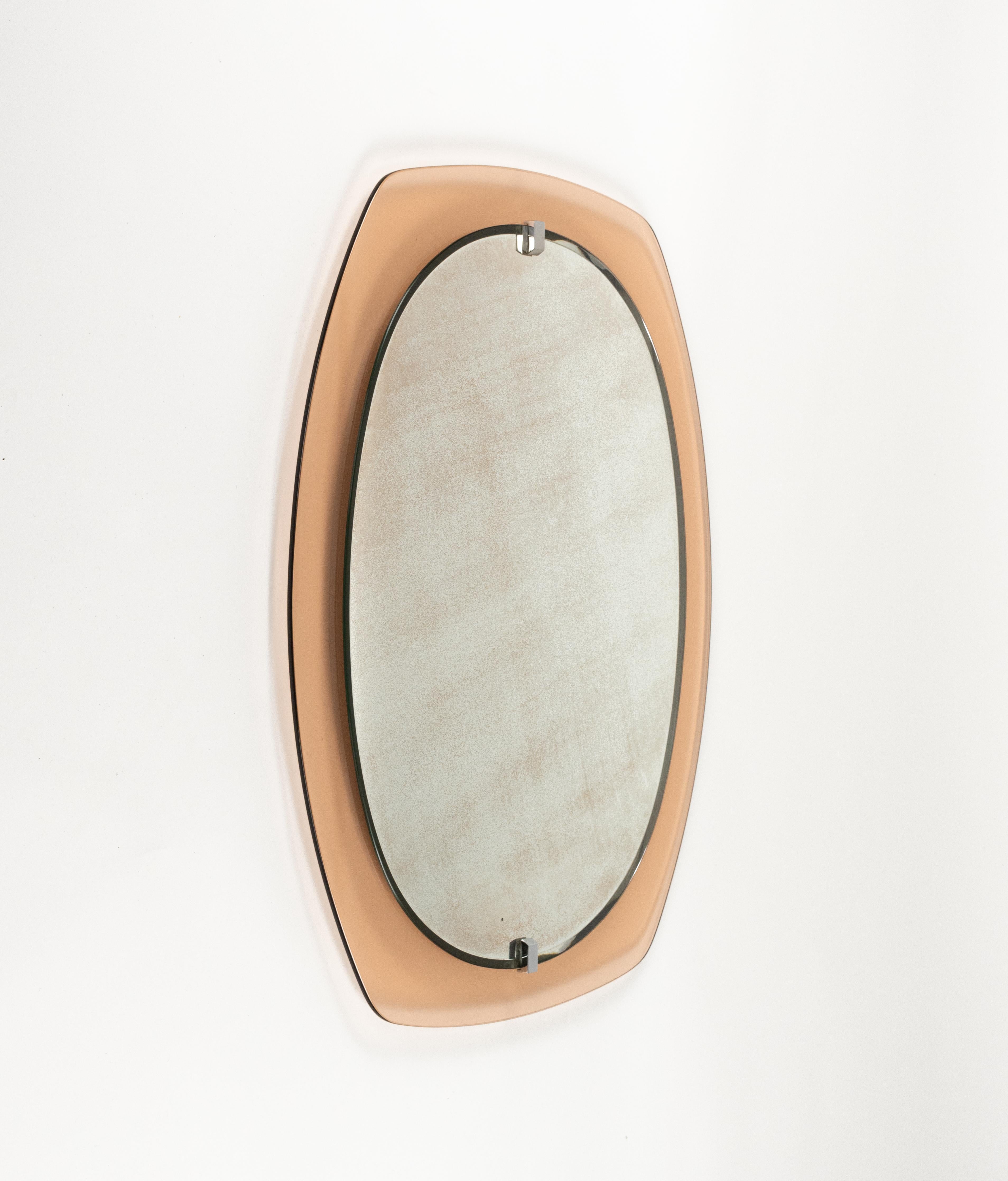 Italian Midcentury Glass Pink Oval Wall Mirror by Veca, Italy 1970s For Sale