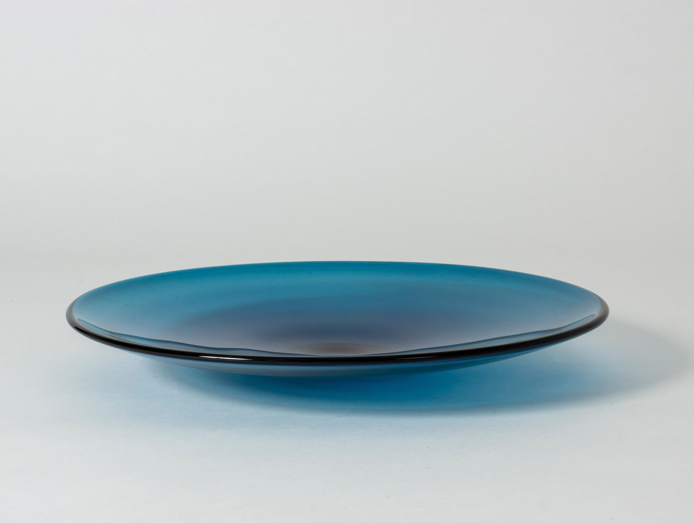 Beautiful, large glass platter by Sven Palmquist. Heavy quality, pure design in intense petroleum blue.