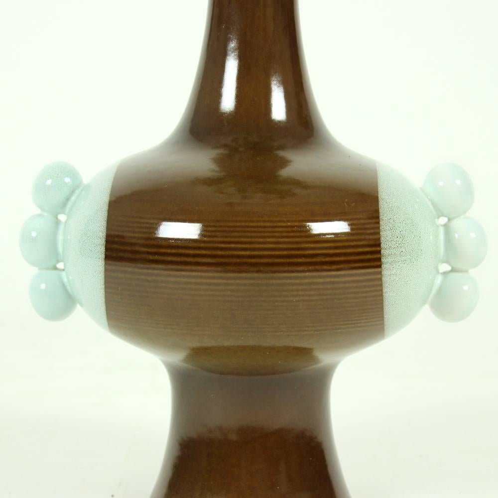 Midcentury Glazed Porcelain Vase by Kravsko, Czechoslovakia, circa 1960 For Sale 3