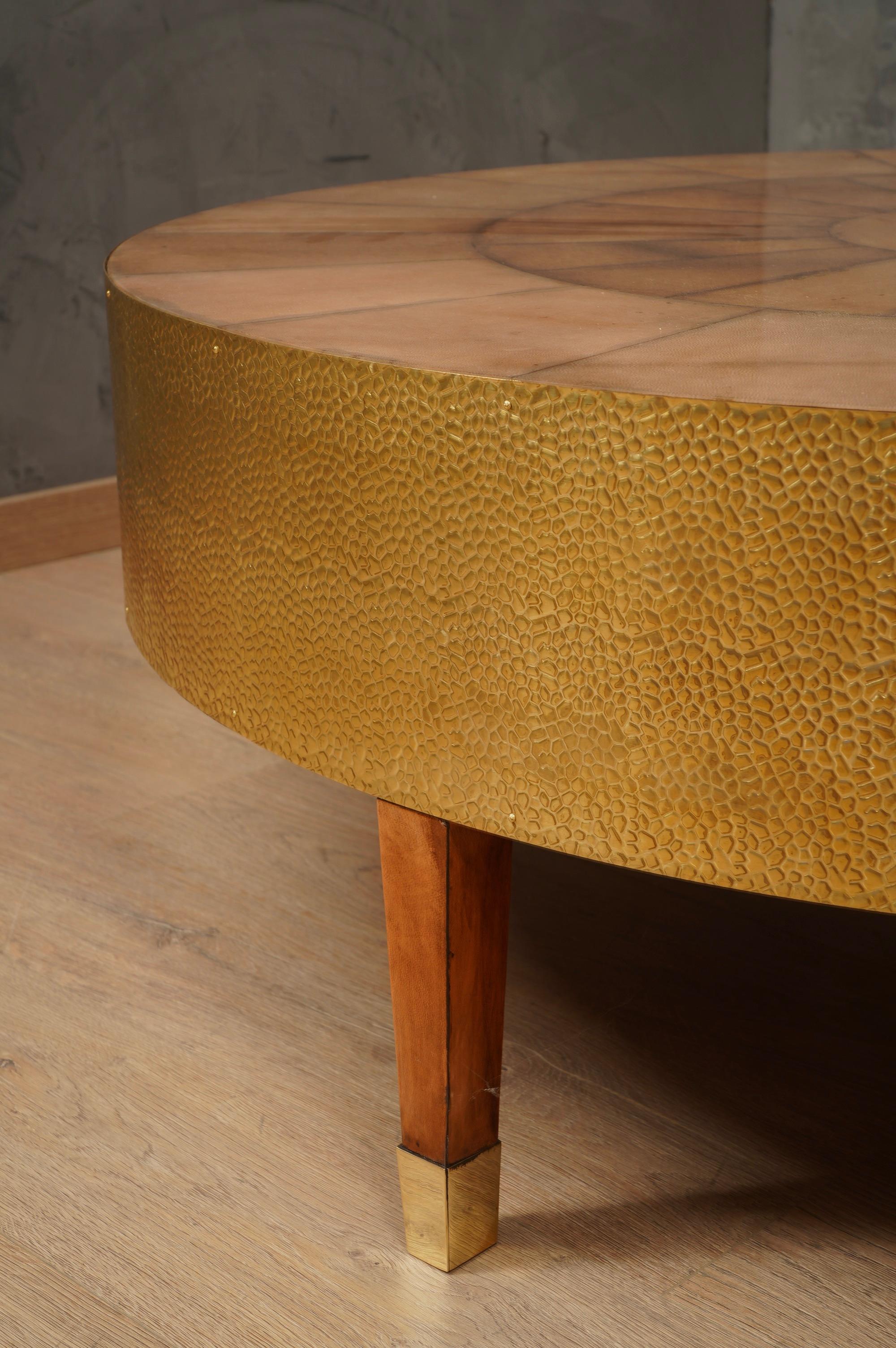 Italian MidCentury GoatSkin and Brass Sofà Table, 1970 For Sale