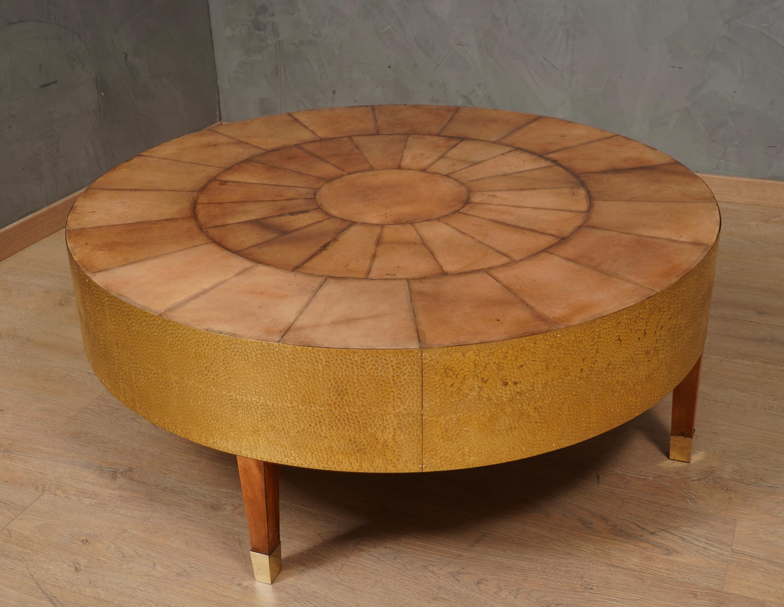 MidCentury GoatSkin and Brass Sofà Table, 1970 For Sale 1