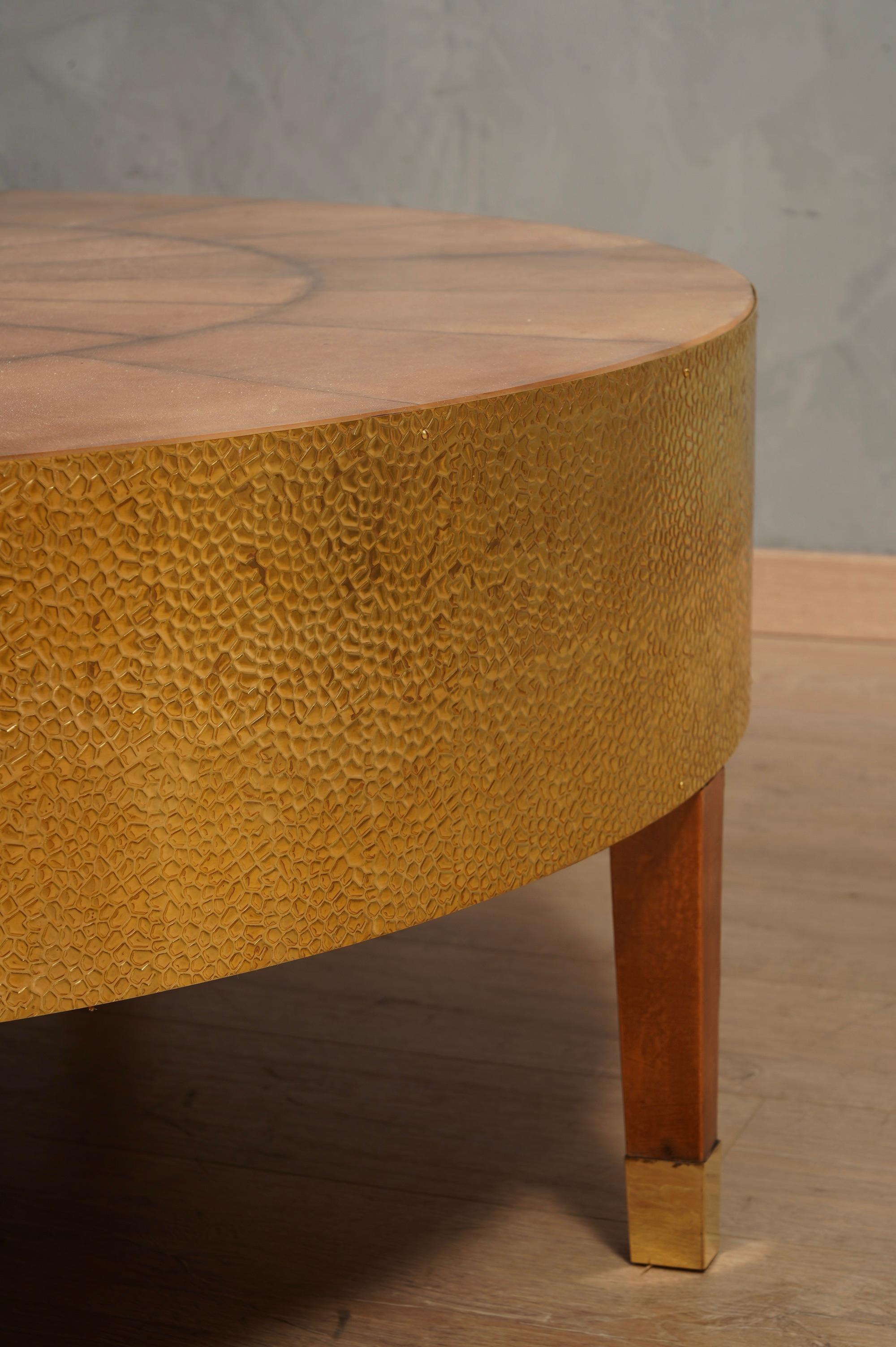 MidCentury GoatSkin and Brass Sofà Table, 1970 For Sale 2