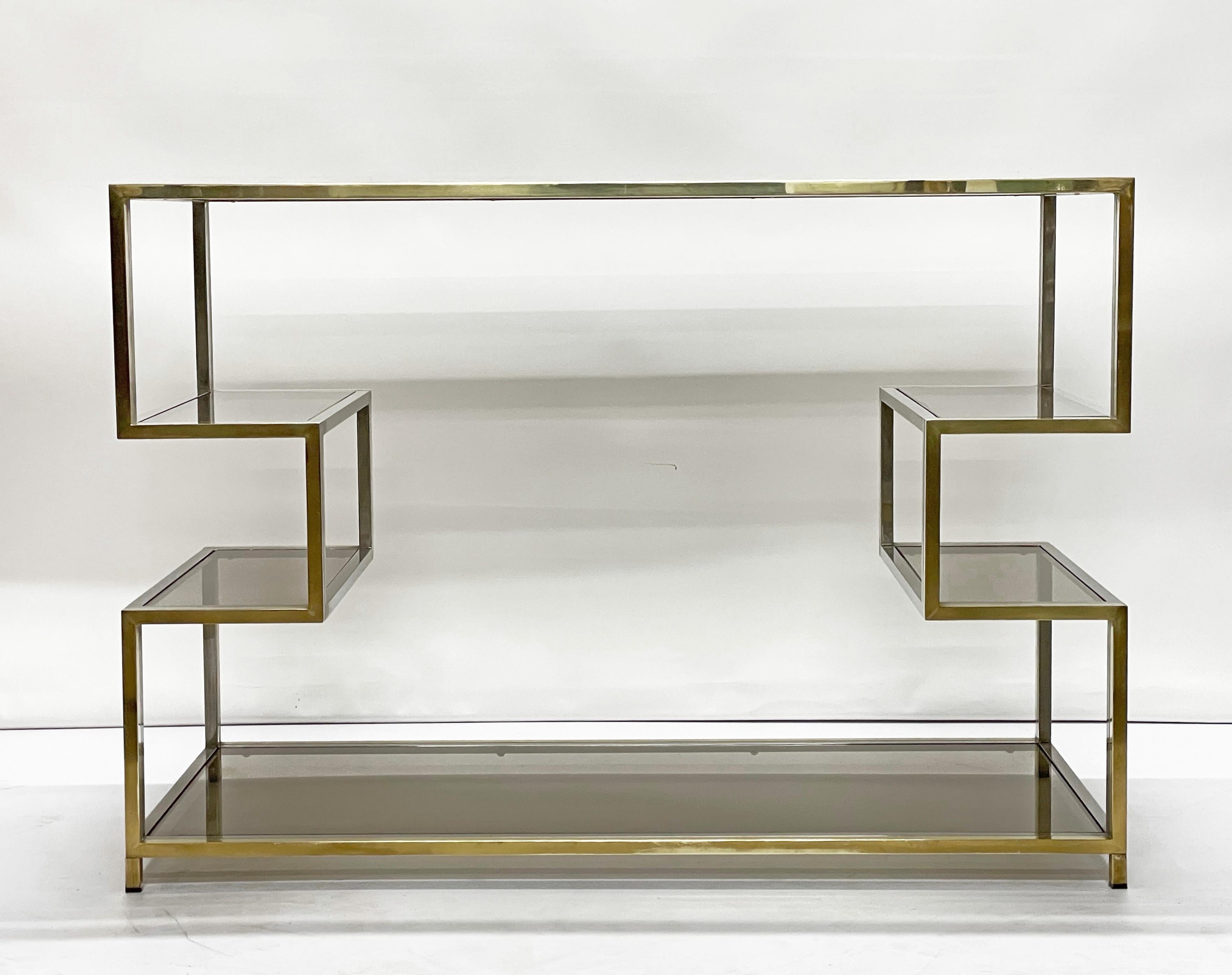 Midcentury Gold Brass and Glass Italian Console Table in Romeo Rega Style, 1970s For Sale 11