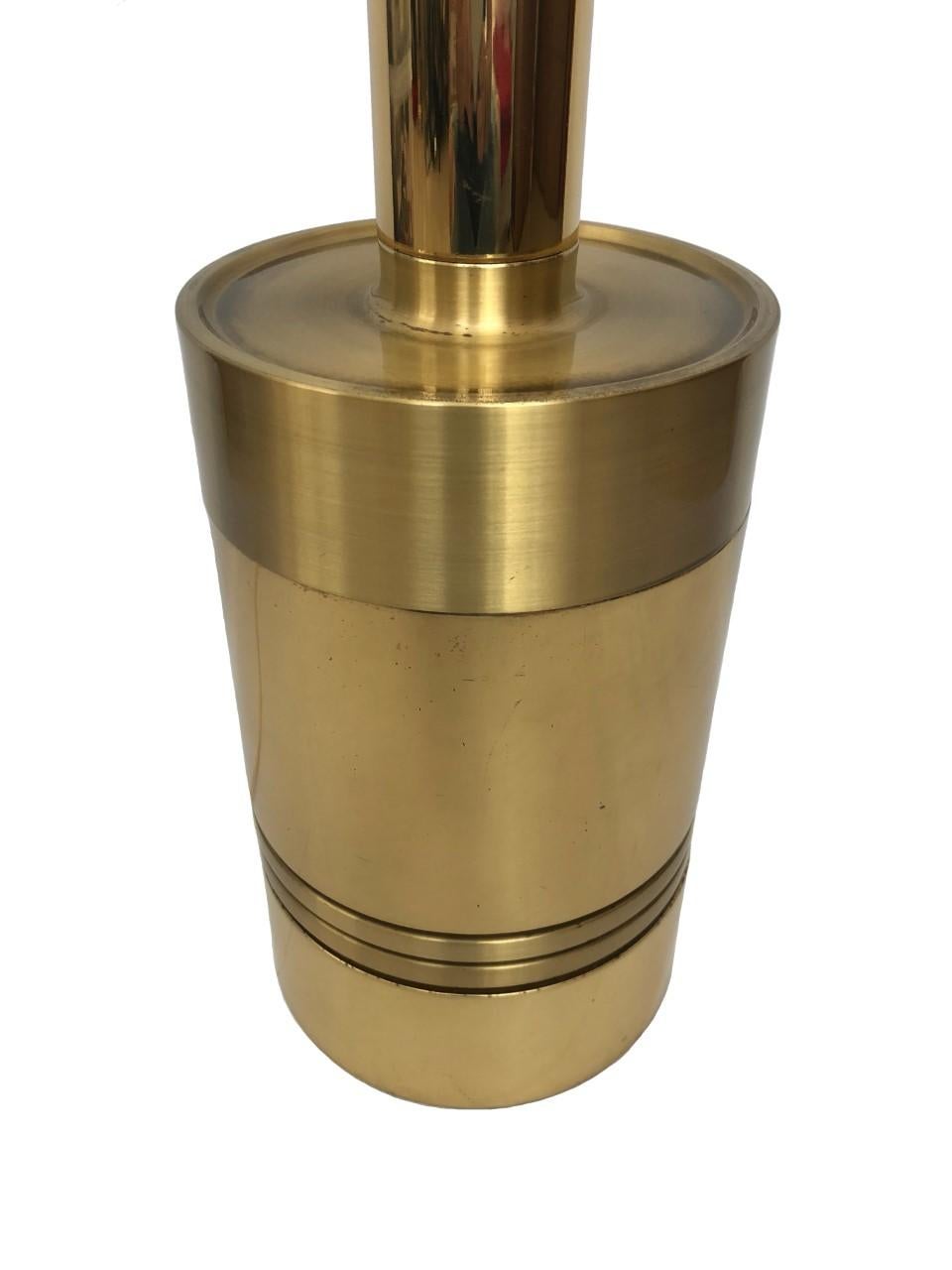 Charming and huge individual midcentury table lamp.
This table lamp was made during the 1970s in Barcelona for Spanish company “Clar”.
This piece is composed by golden brass structure.
The table lamp is equipped with two light sockets (E27). A