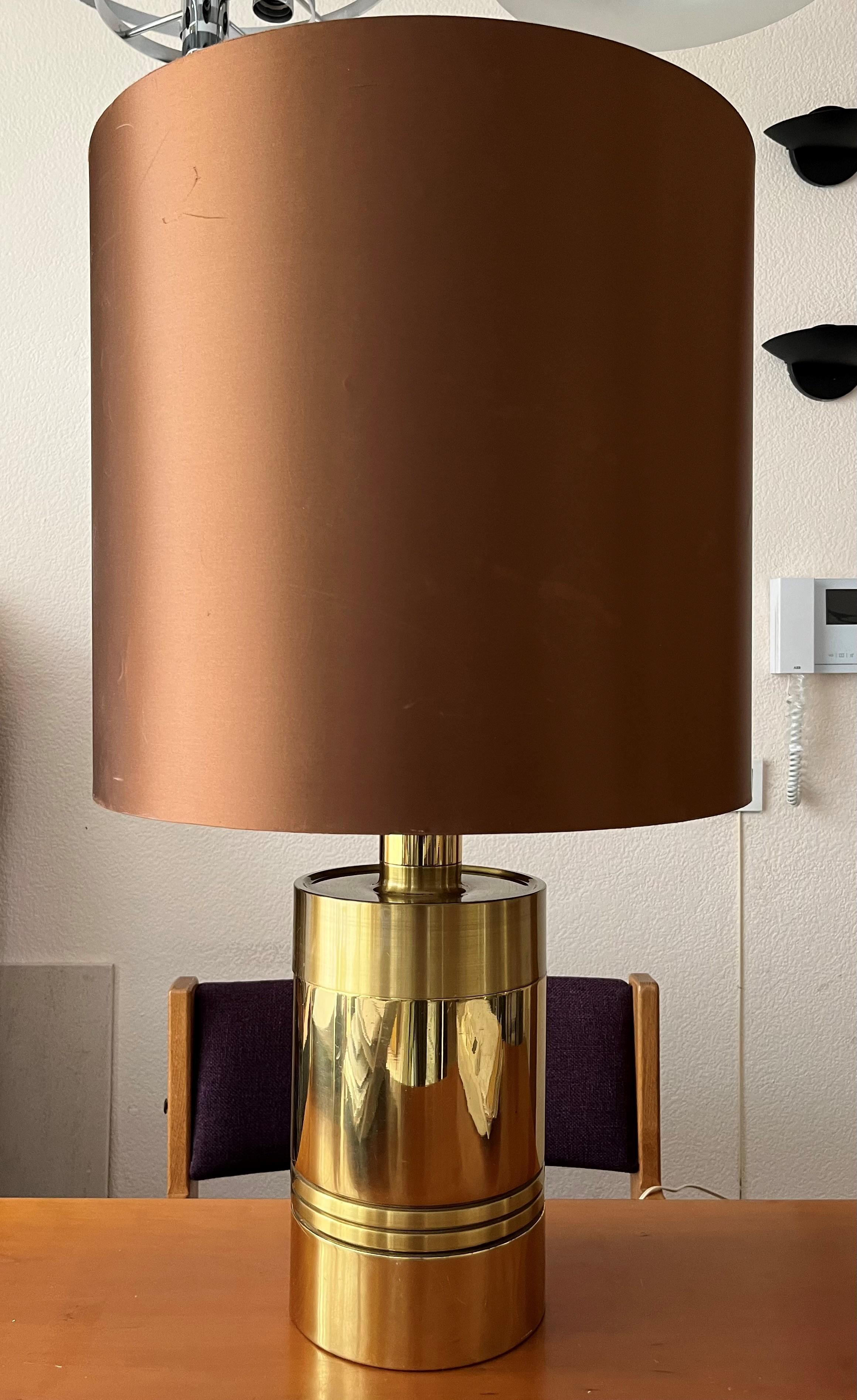 Midcentury Gold Brass Huge Table Lamp by Clar, 1970s In Good Condition In Badajoz, Badajoz