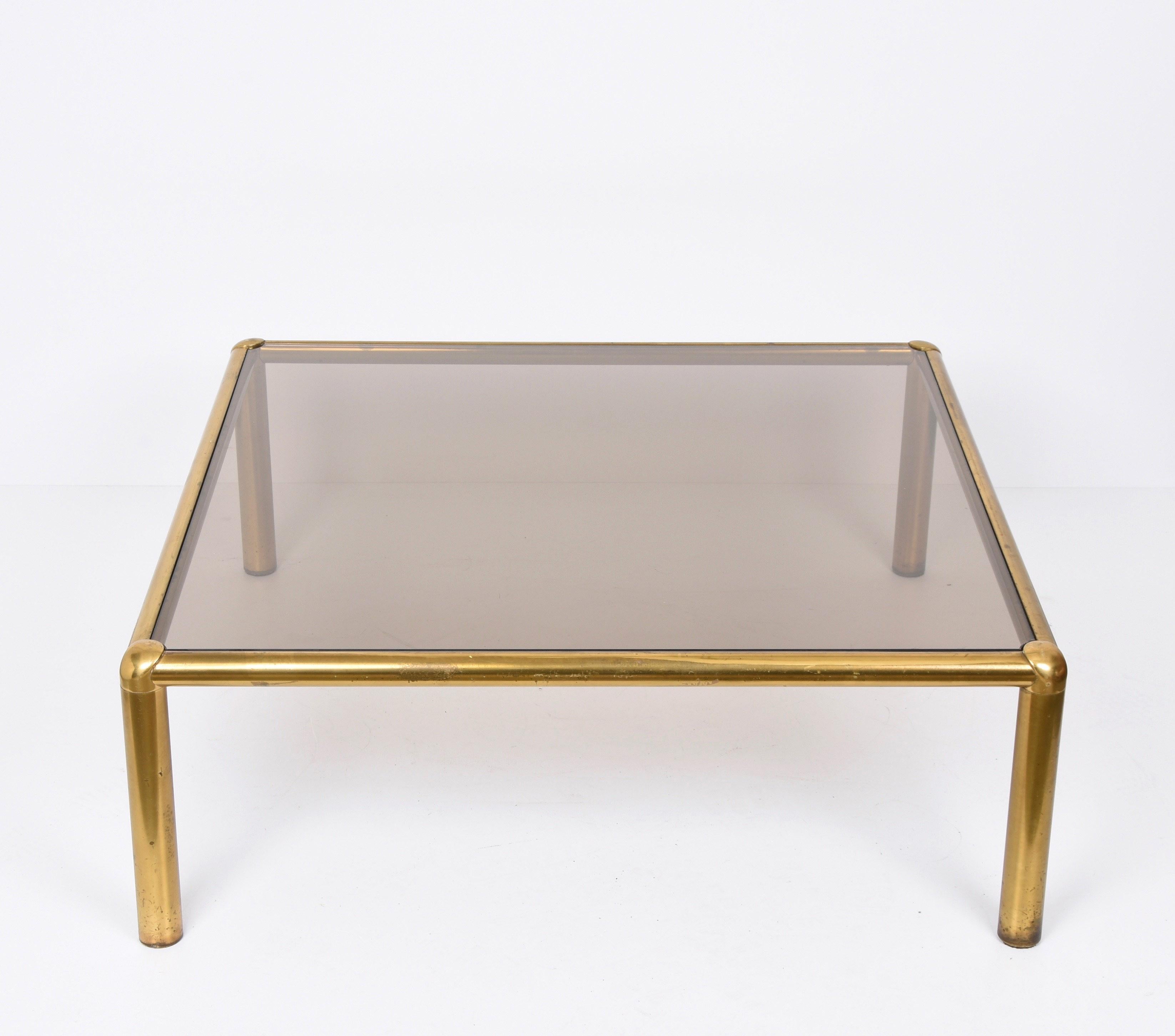 Midcentury Golden Brass and Smoked Glass Squared Italian Coffee Table, 1980s In Good Condition In Roma, IT