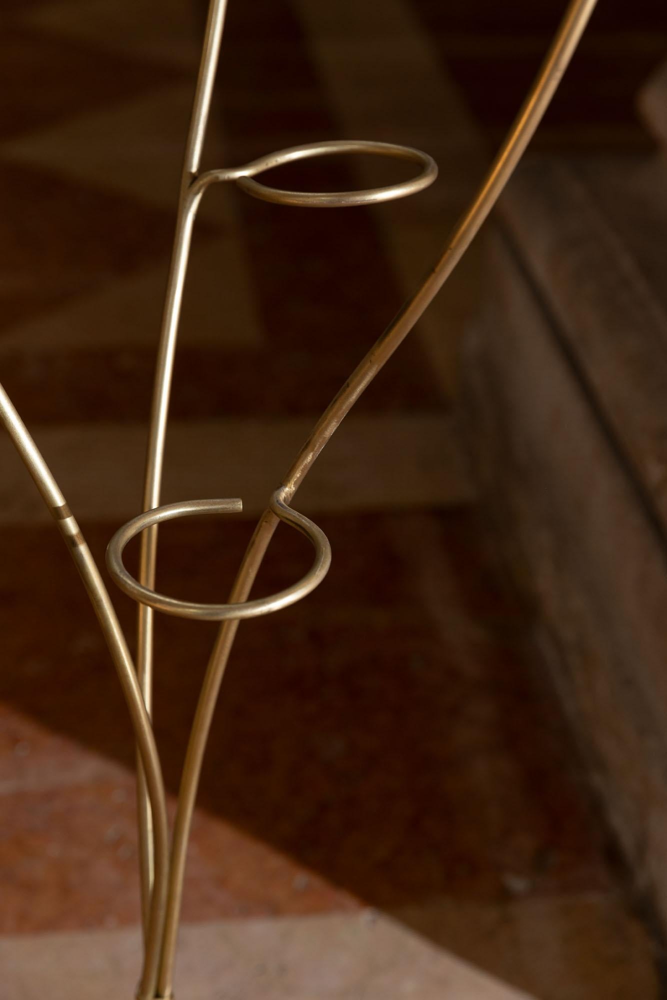Mid-Century Modern Midcentury golden brass vase holder, Italy 1950 For Sale