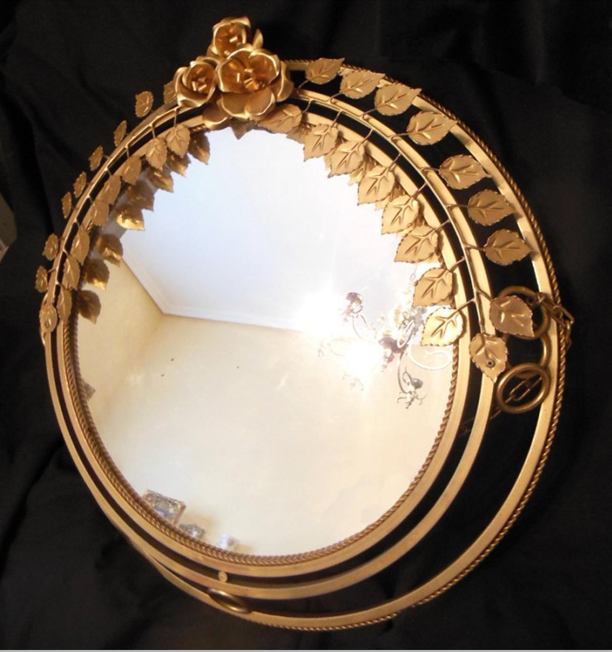 Midcentury Golden Mirror Decorated with Leaves and Roses Spain 1960s In Good Condition In Mombuey, Zamora