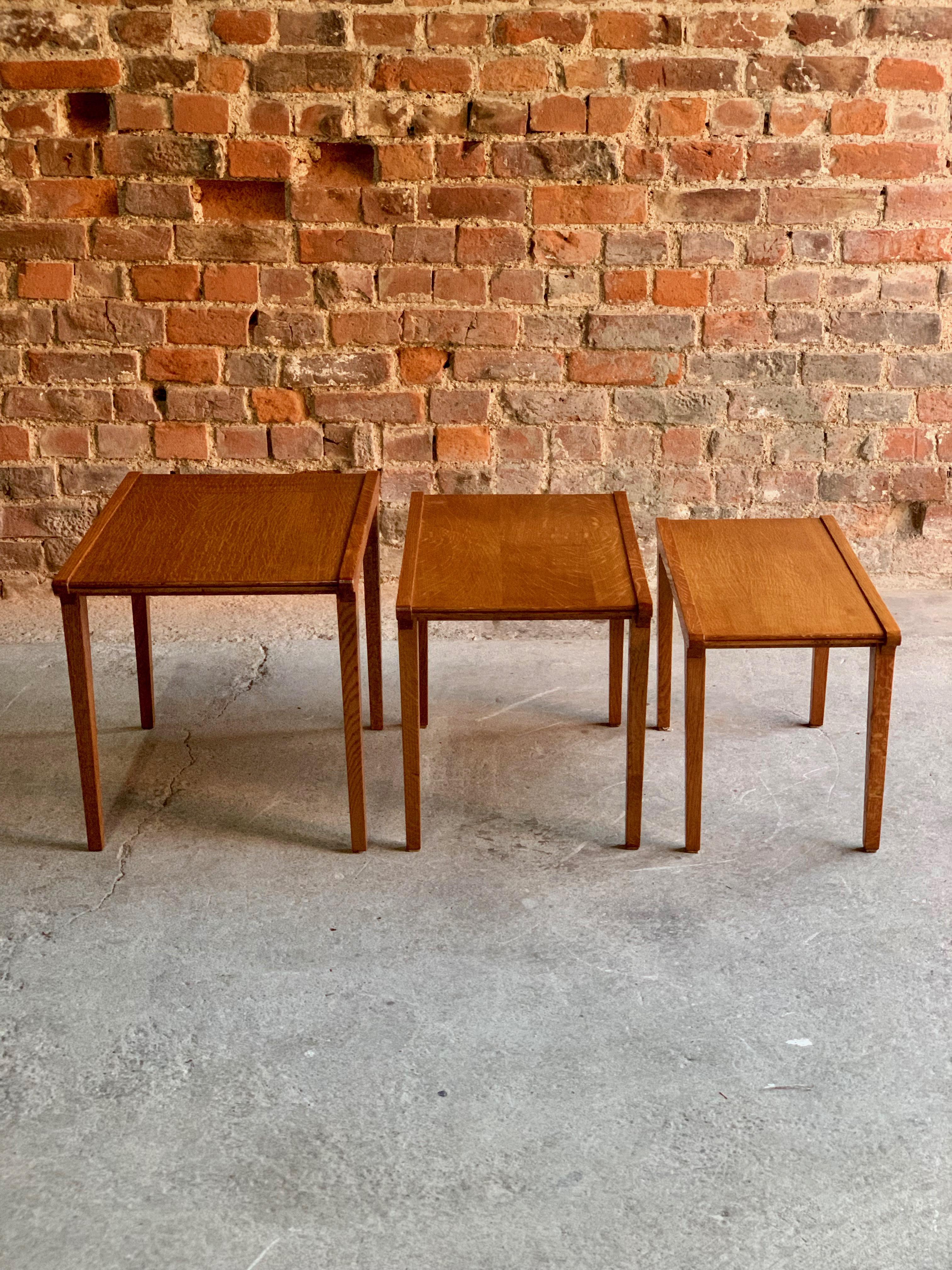 Midcentury Gordon Russell Nest of Tables Set of Three Oak, 1950s 4