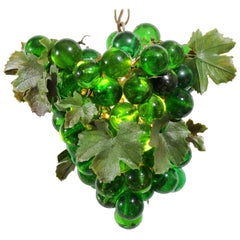 Midcentury Grape Cluster Light aus grünem Lucite