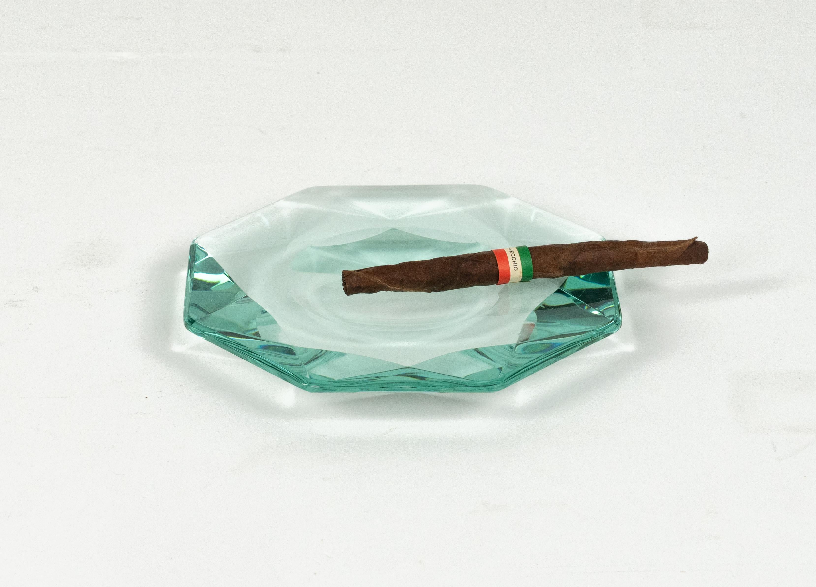 Cendrier octogonal en verre vert du milieu du siècle dernier, style Fontana Arte, Italie, années 1960 en vente 1