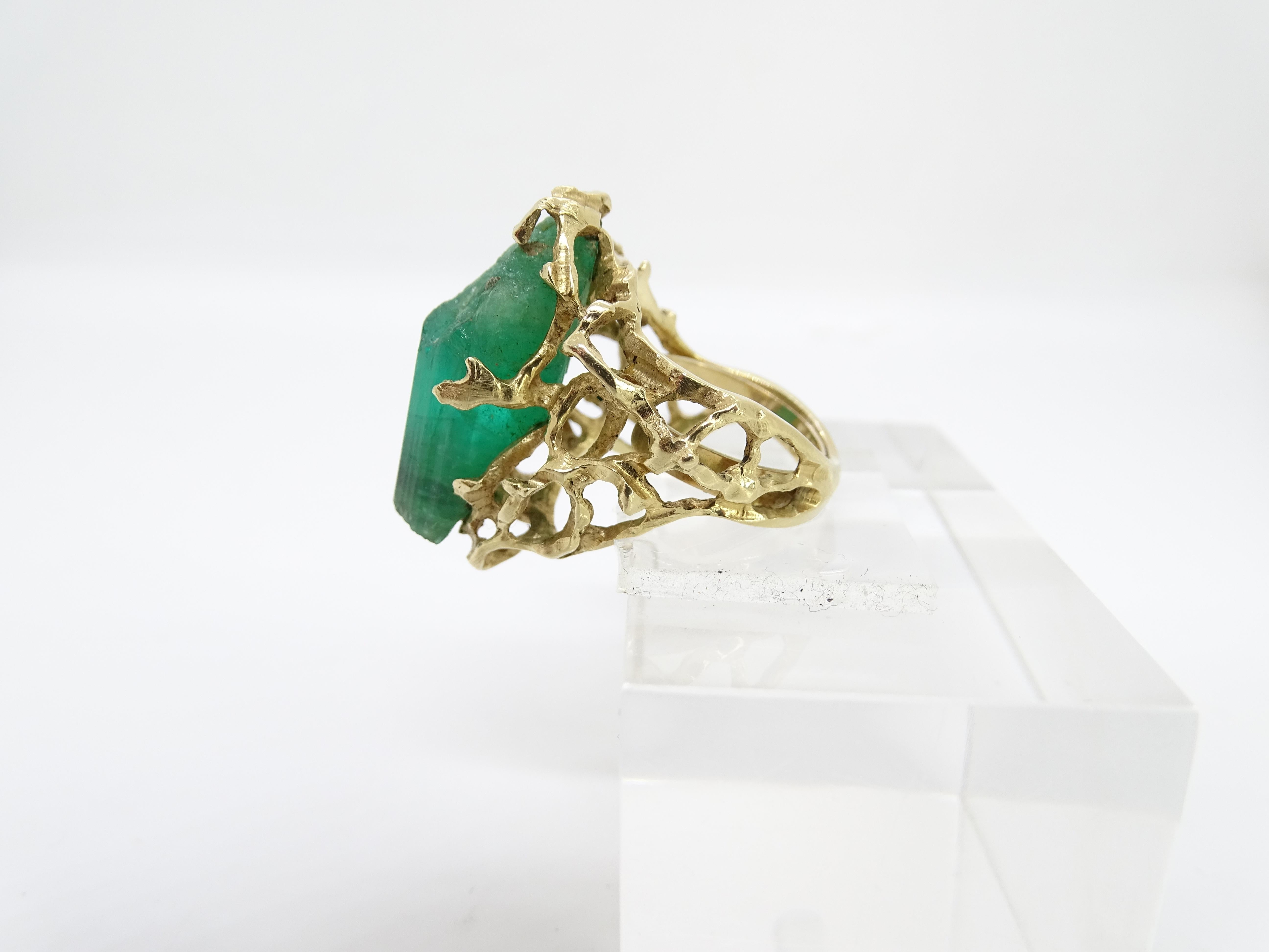 Midcentury green Italian ring, organic design, Beryl, 18kt gold For Sale 7