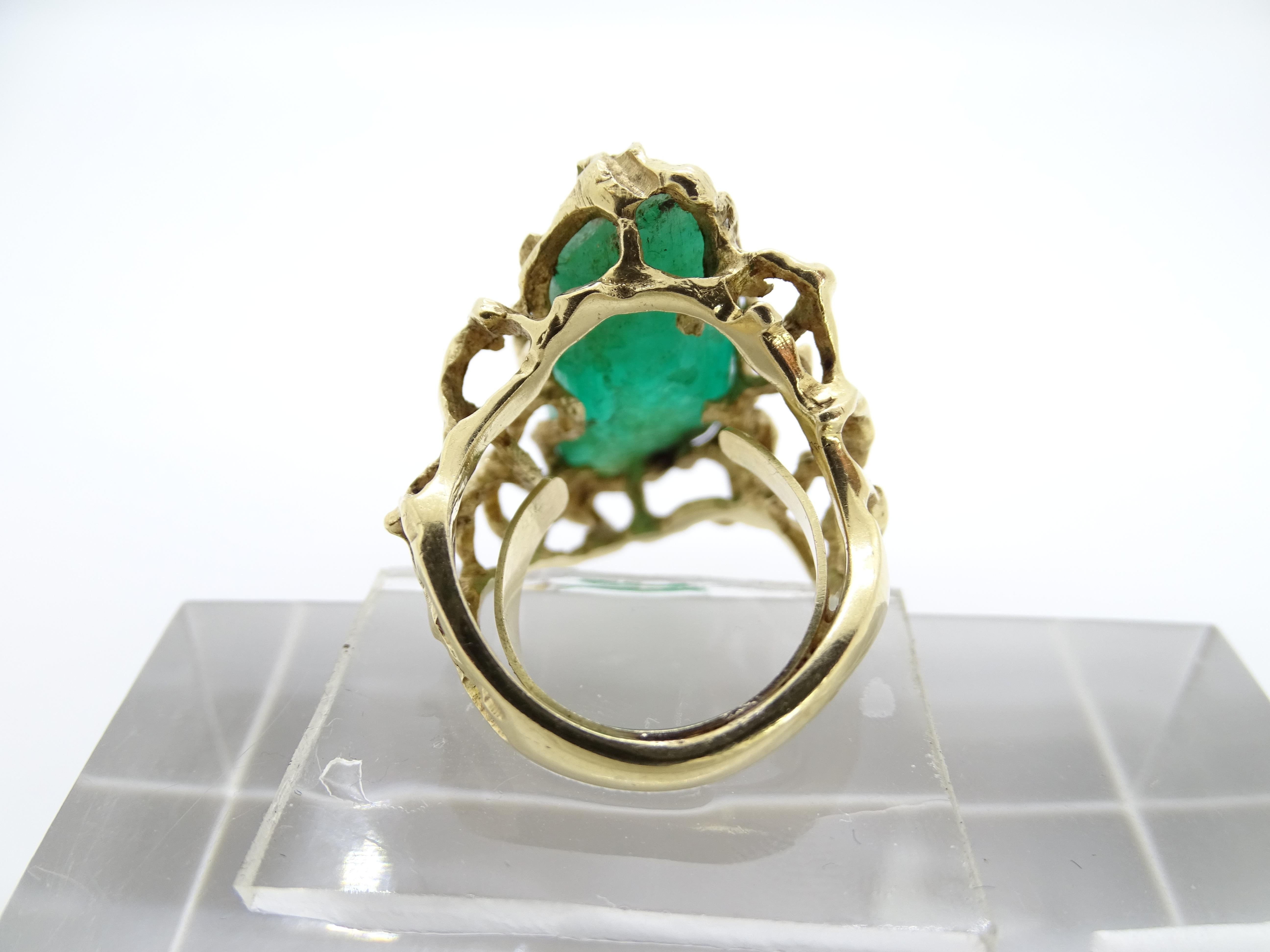 Midcentury green Italian ring, organic design, Beryl, 18kt gold For Sale 13