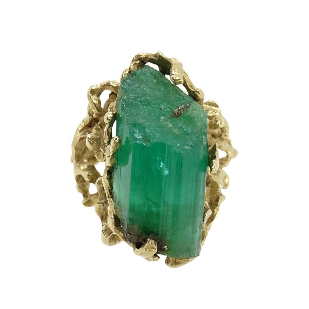 Art Nouveau Midcentury green Italian ring, organic design, Beryl, 18kt gold For Sale