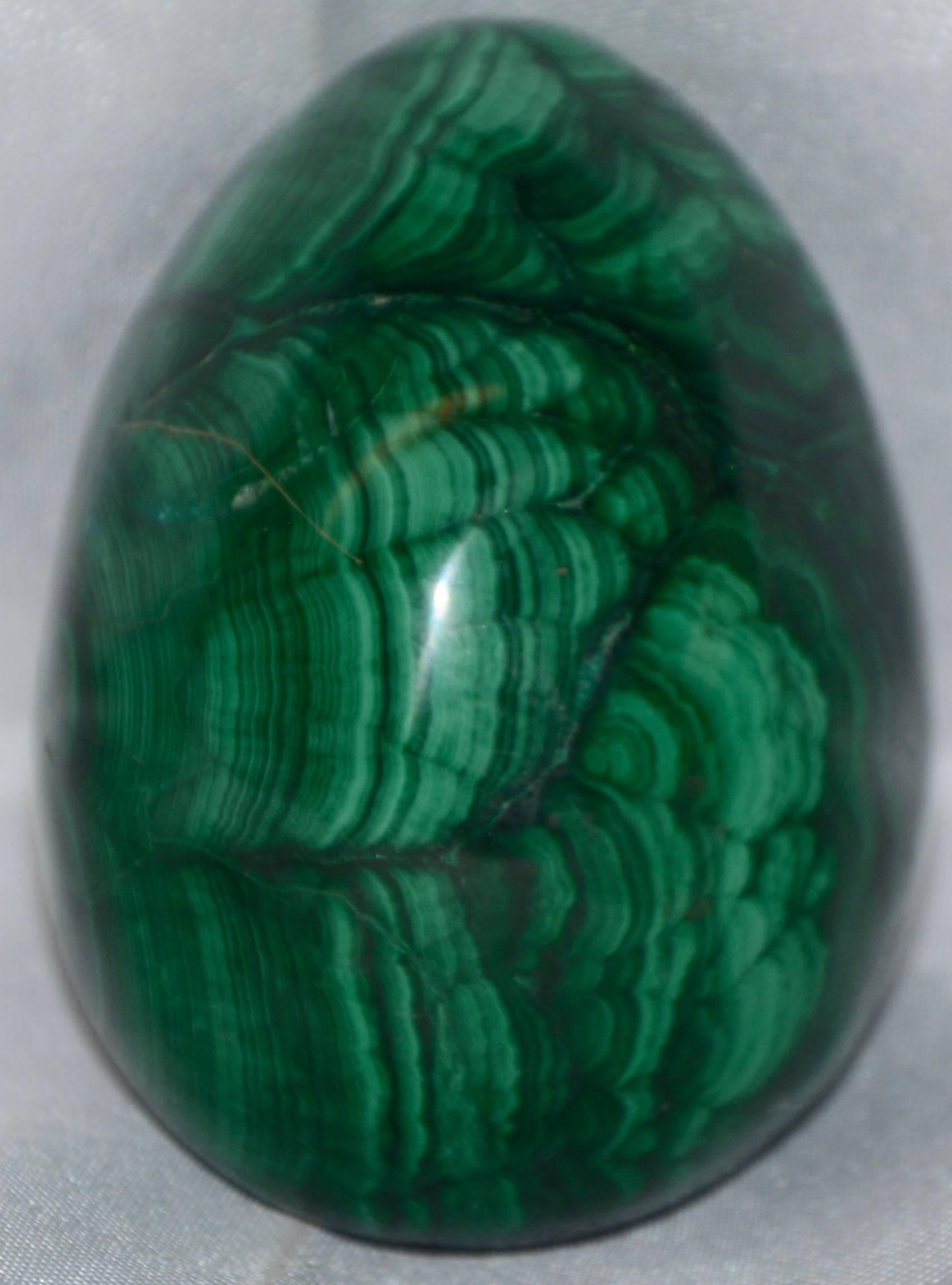 Beautiful veining in shades of green form this Malachite egg. The smoothness of the stone is amazing!