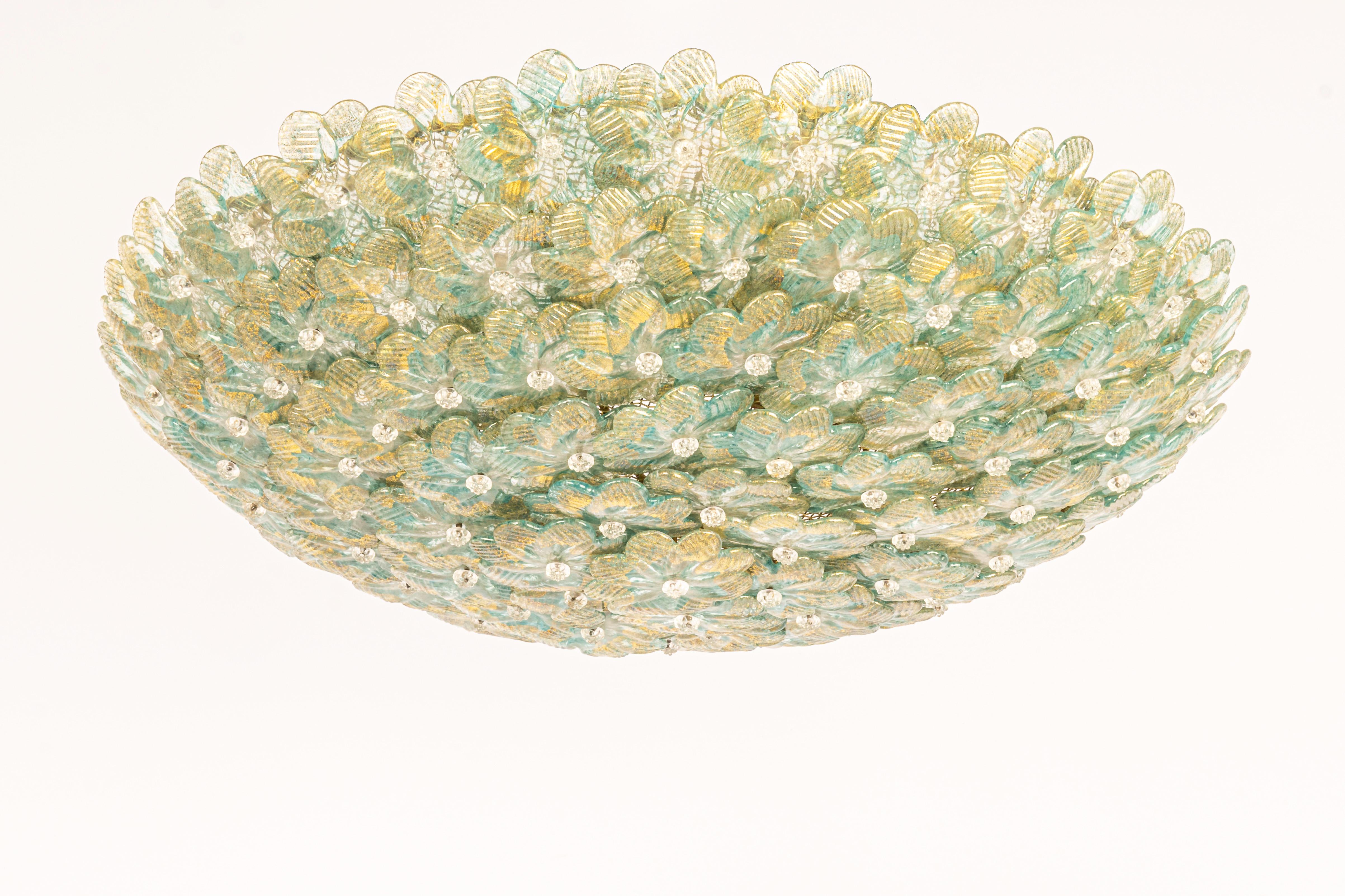 Midcentury Green Murano Glass Ceiling Fixture by Barovier & Toso, Italy, 1960s In Good Condition For Sale In Aachen, NRW