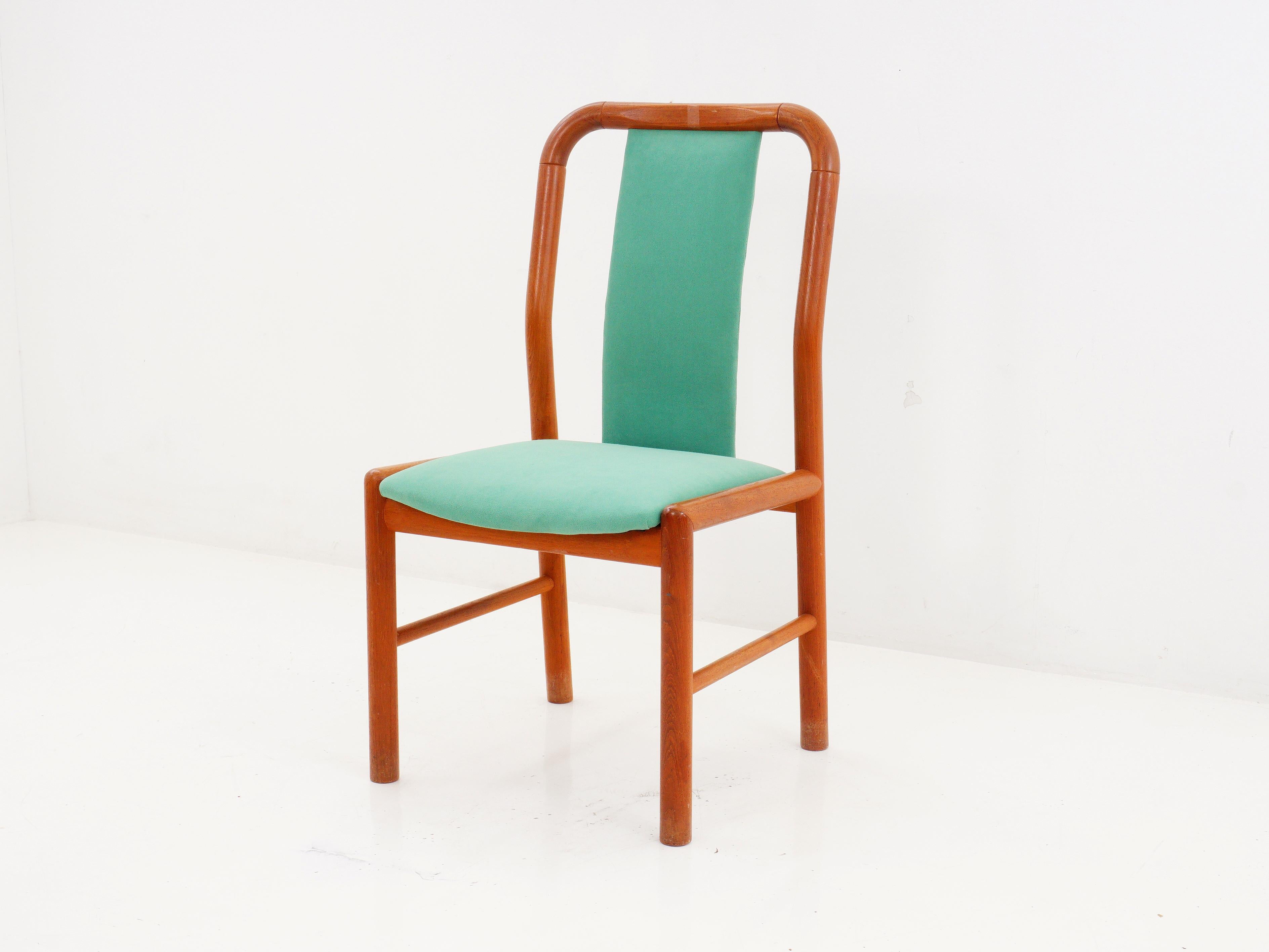 Add some “greenery” to your dining area with these freshly reupholstered Mid-Century Modern Danish dining chairs. Feel like you're frolicking through endless tulip fields with this Benny A. Linden inspired Mid-Century Modern teak chair design.

-