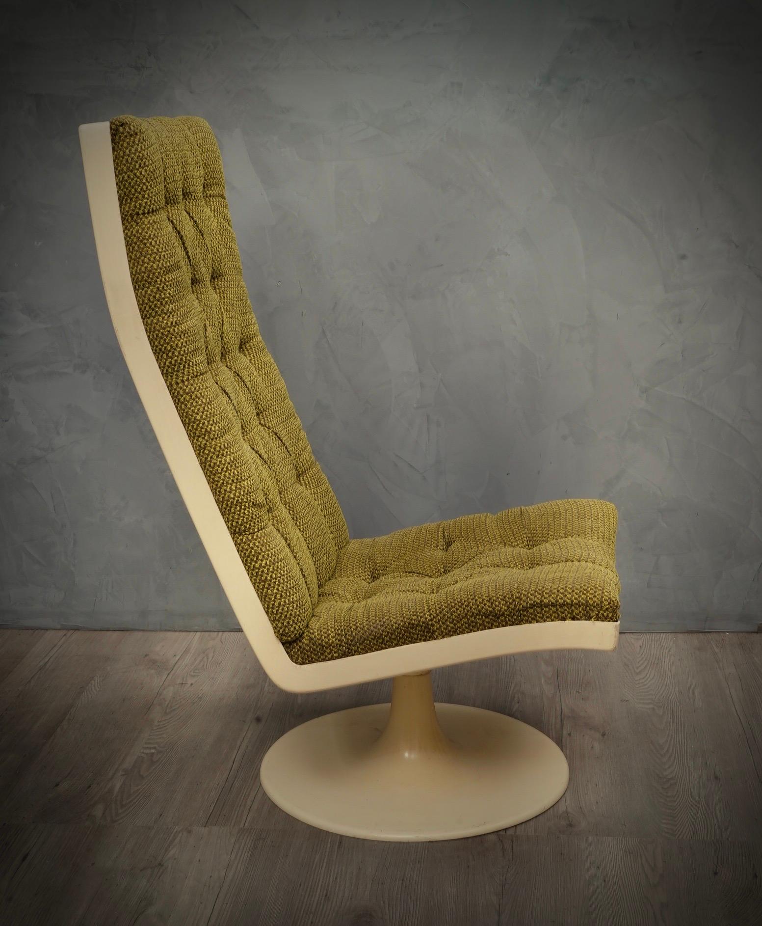 Late 20th Century Midcentury Green Velvet Armchairs and Pouf, 1970 For Sale