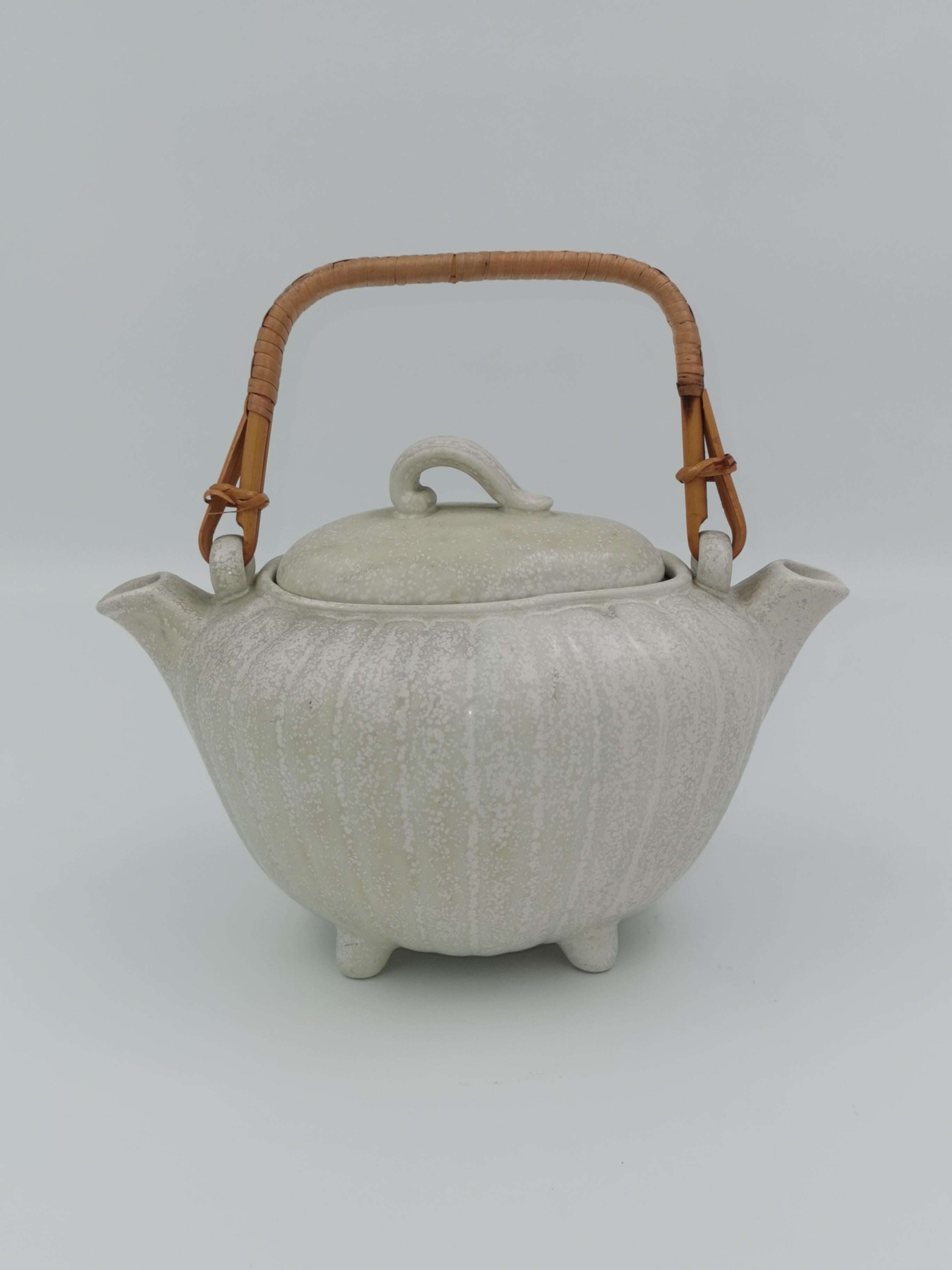 Midcentury Gunnar Nylund Ceramic Tea Pot, Rörstrand, 1960s In Good Condition In Malmo, SE