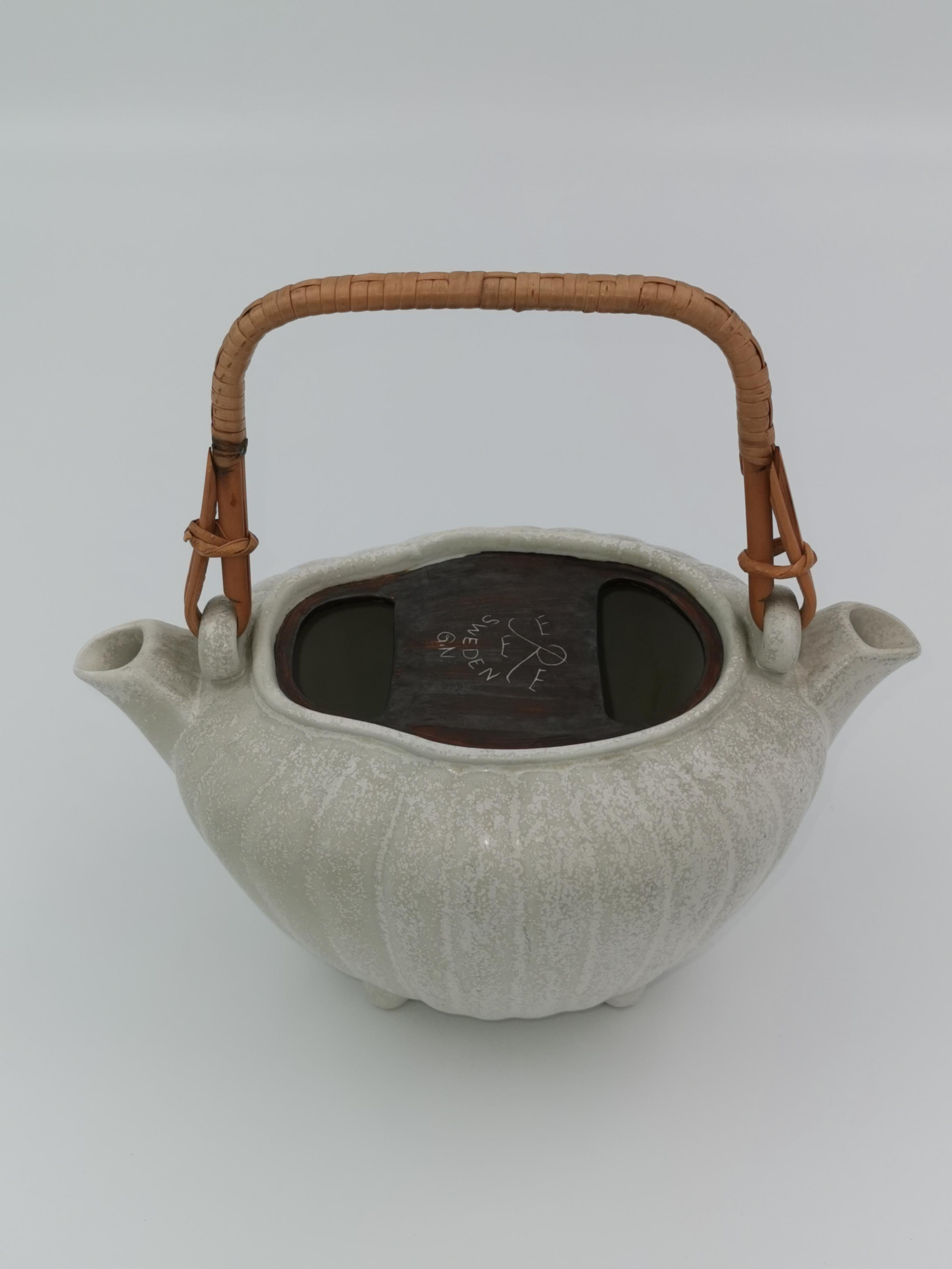 Midcentury Gunnar Nylund Ceramic Tea Pot, Rörstrand, 1960s 1