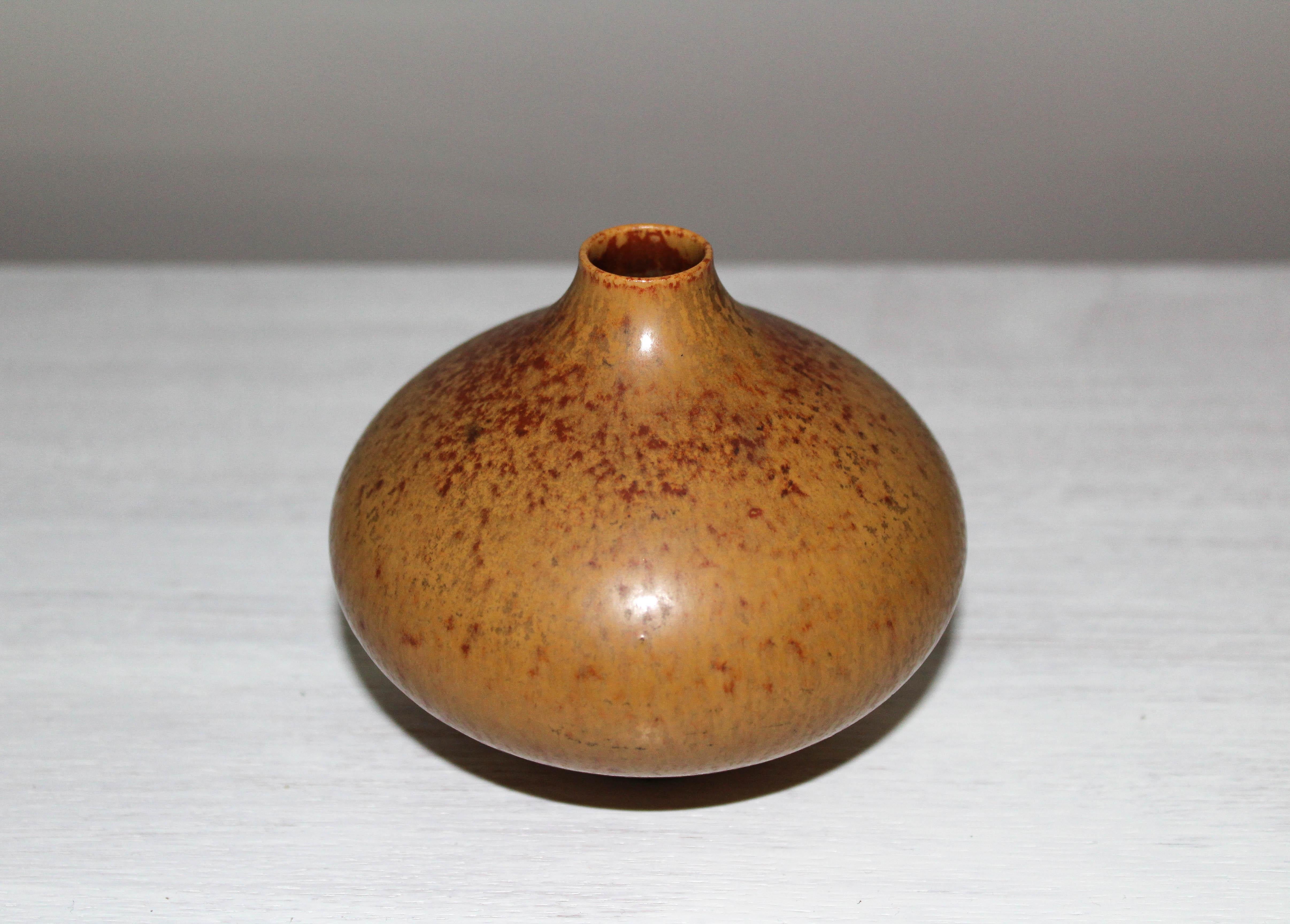 Midcentury Gunnar Nylund Ceramic Vase for Rörstrand In Good Condition In Malmo, SE