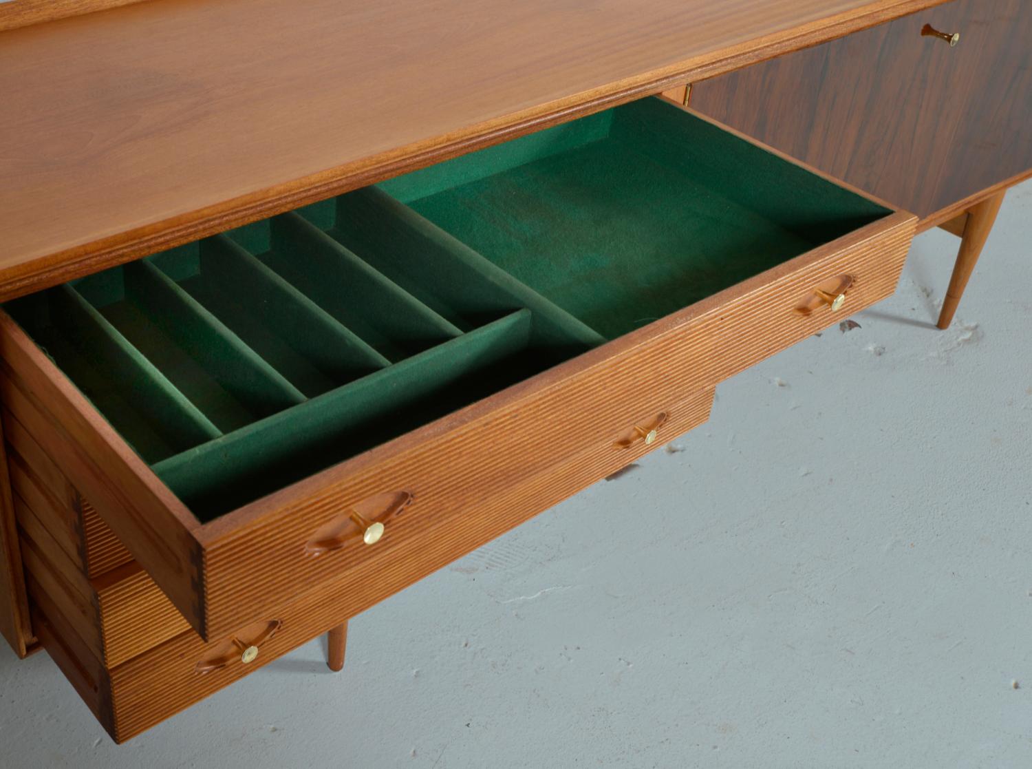 Midcentury Hamilton Sideboard Credenza Robert Heritage for Archie Shine 1950s UK For Sale 7