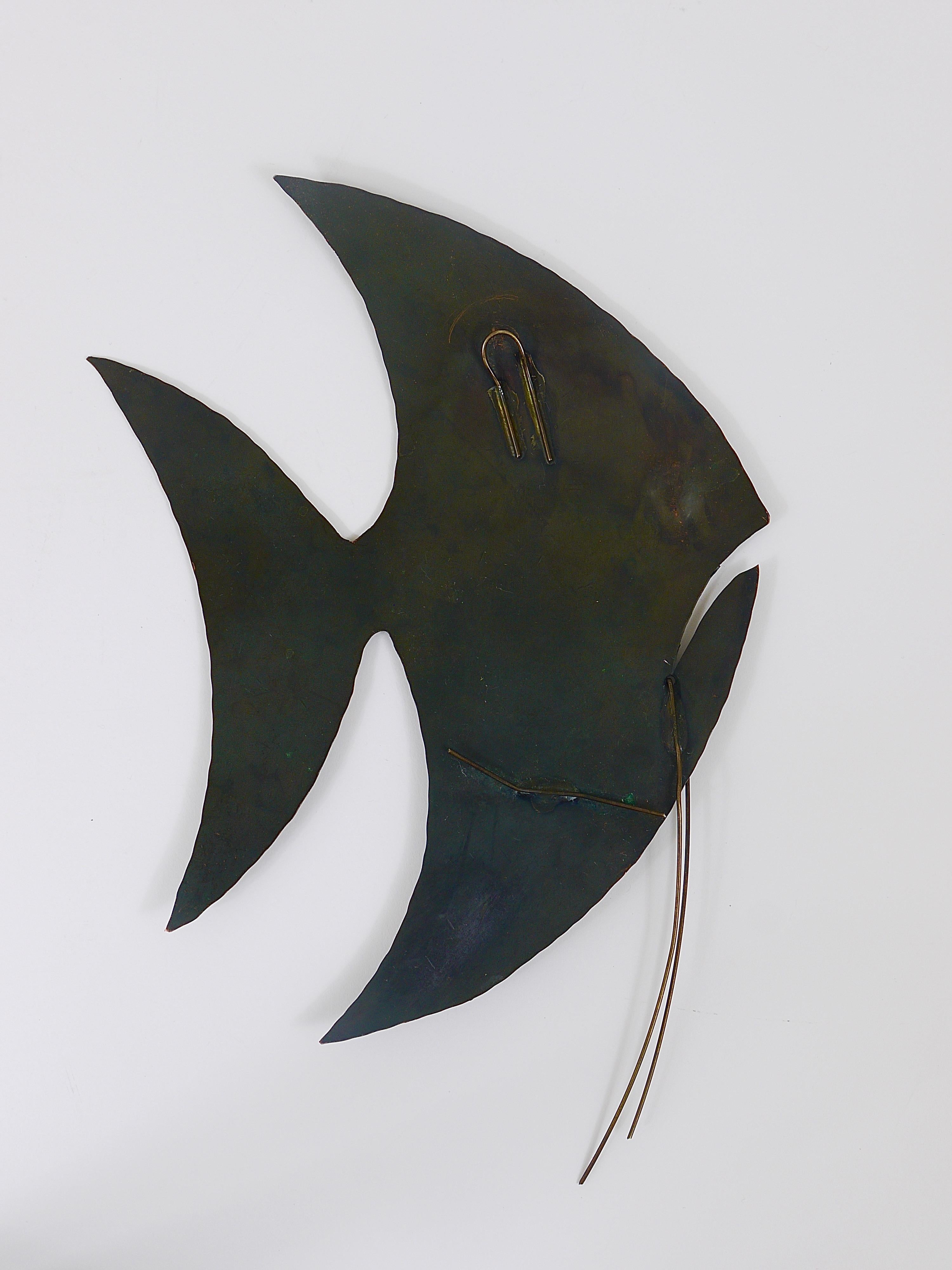 Midcentury Hammered Angel Fish Wall Plaque Sculpture, Copper, Austria, 1950s For Sale 5