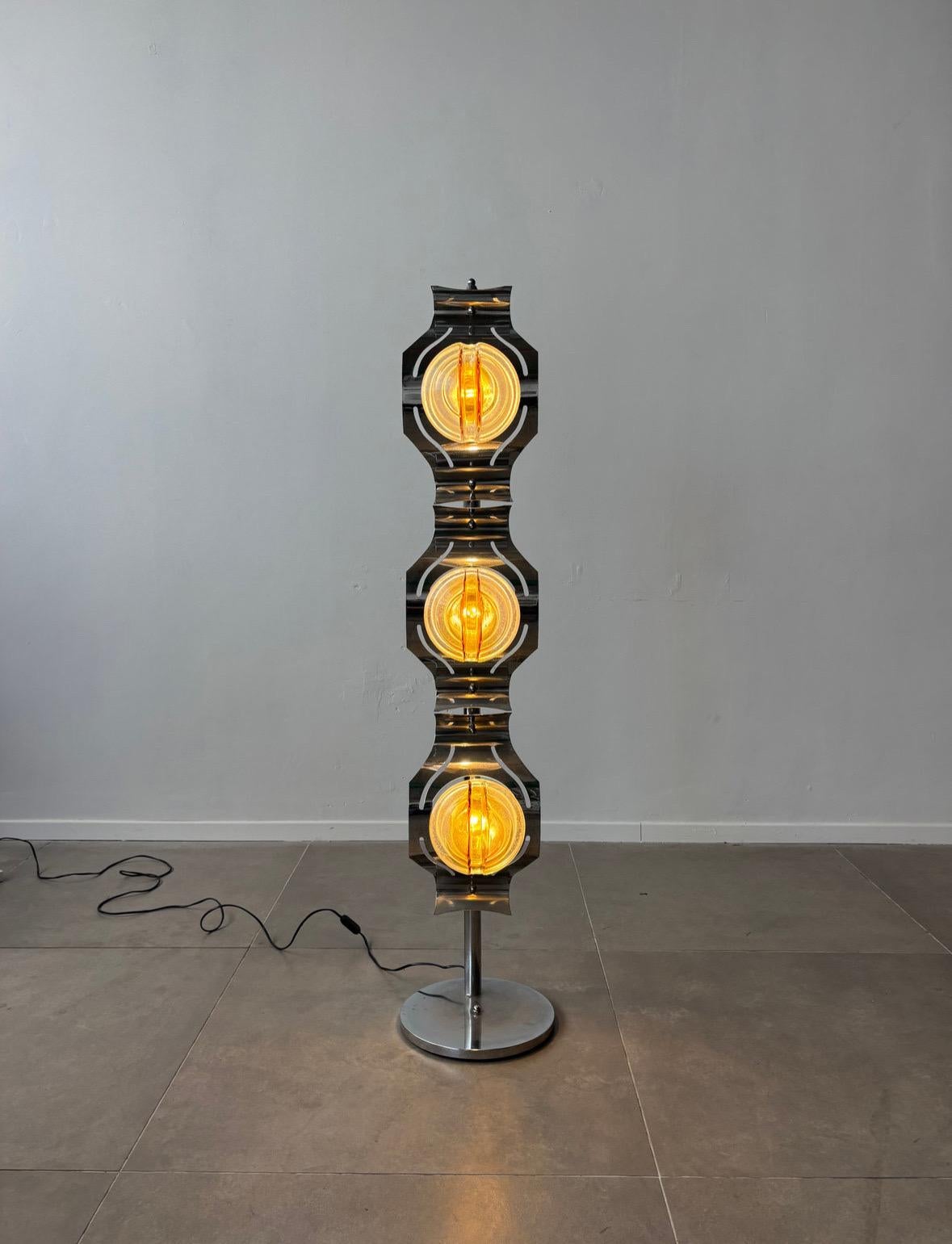 Fin du 20e siècle Lampadaire du milieu du siècle en verre soufflé et chrome, 1970 Italie en vente