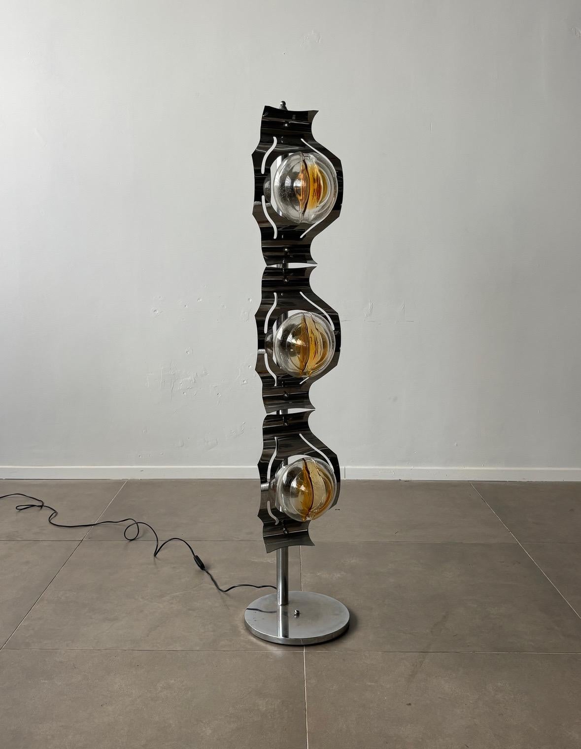 Lampadaire du milieu du siècle en verre soufflé et chrome, 1970 Italie en vente 1