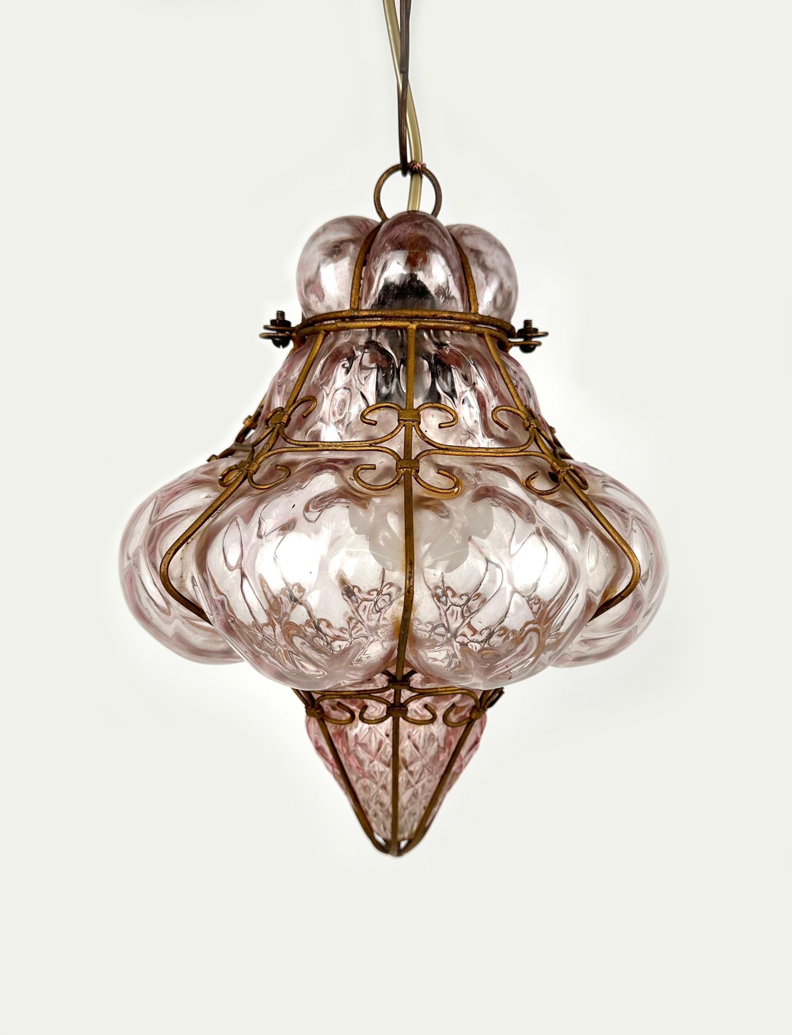 Mid-20th Century Midcentury Handblown Murano Pink Glass Pendant Light by Seguso, Italy, 1940s For Sale