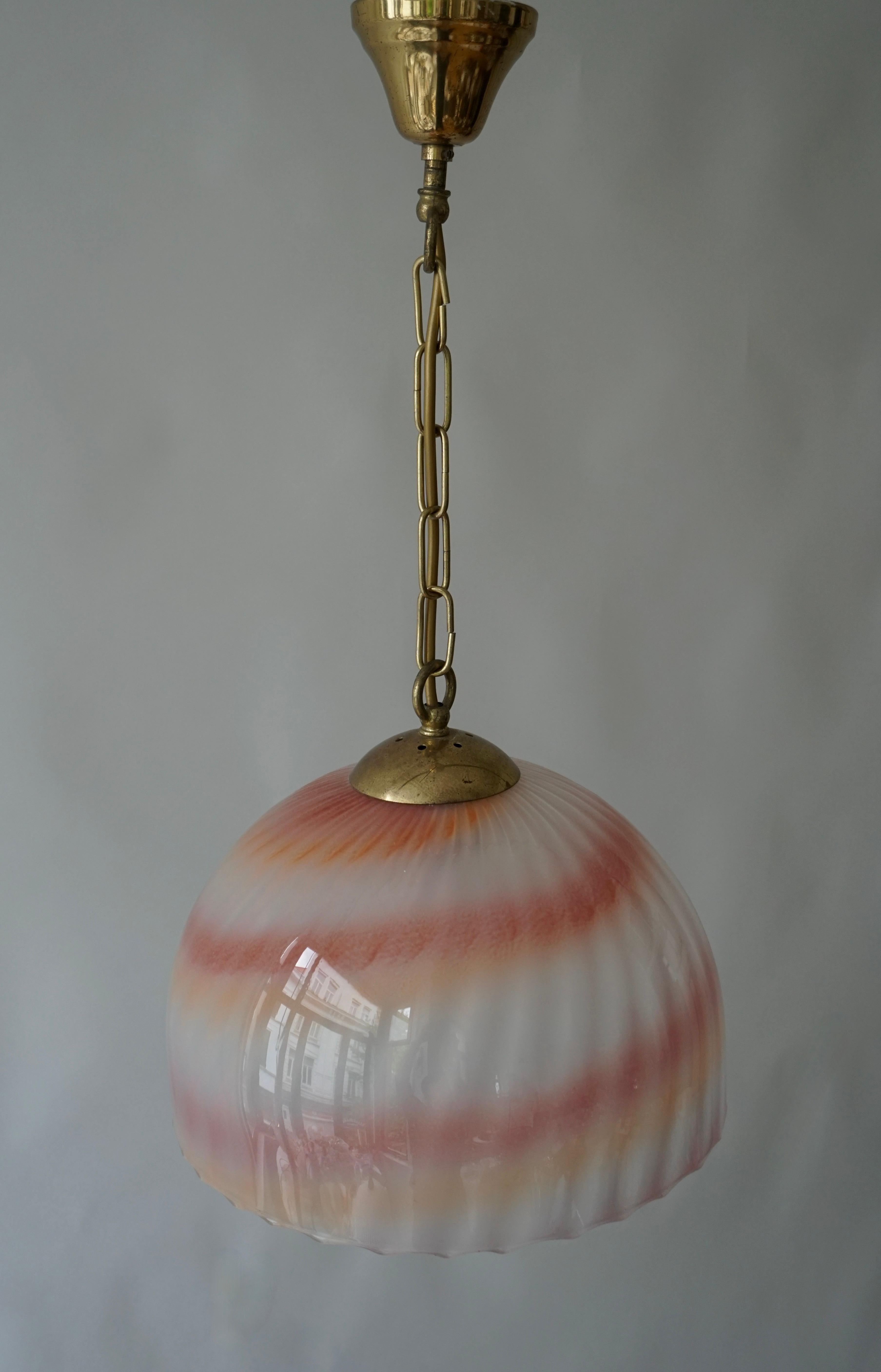 Midcentury Handblown Murano Pink Glass Pendant Light Italy, 1970s In Good Condition For Sale In Antwerp, BE