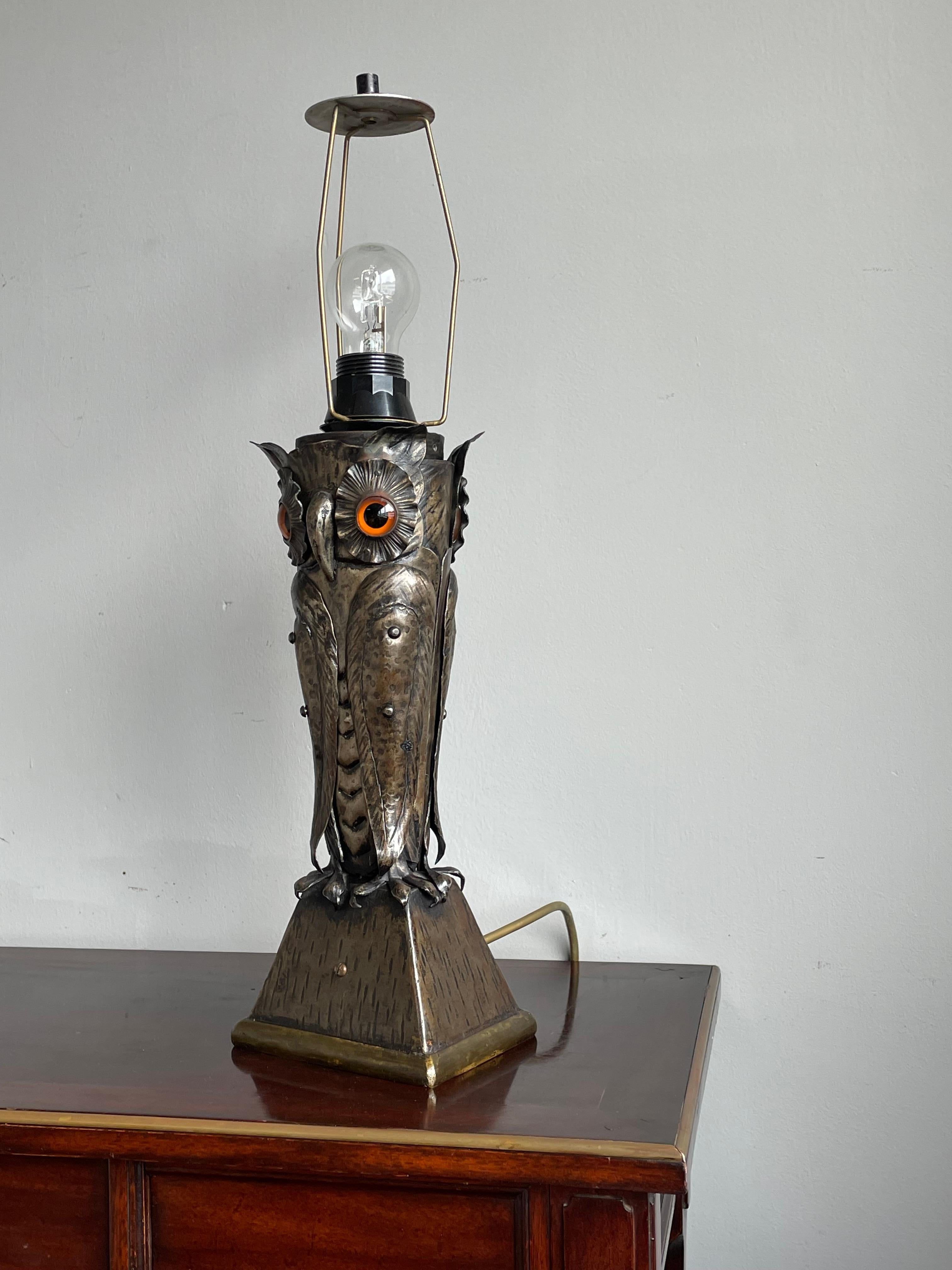 Mid-Century Handcrafted & Blackened Metal Owl with Glass Eyes Table or Desk Lamp 8