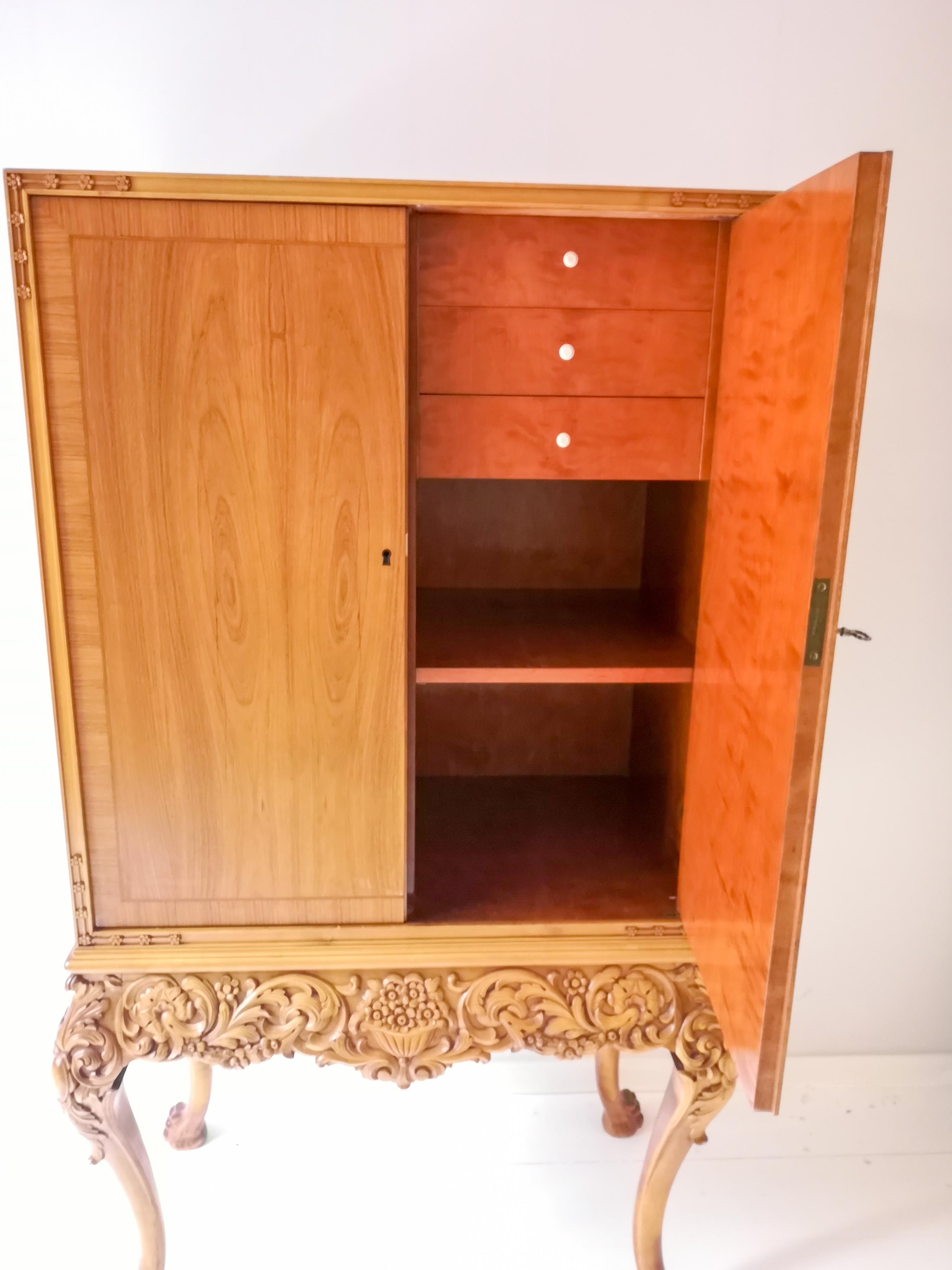 Midcentury Handcrafted Cabinet Elm, Sweden, 1940s For Sale 3