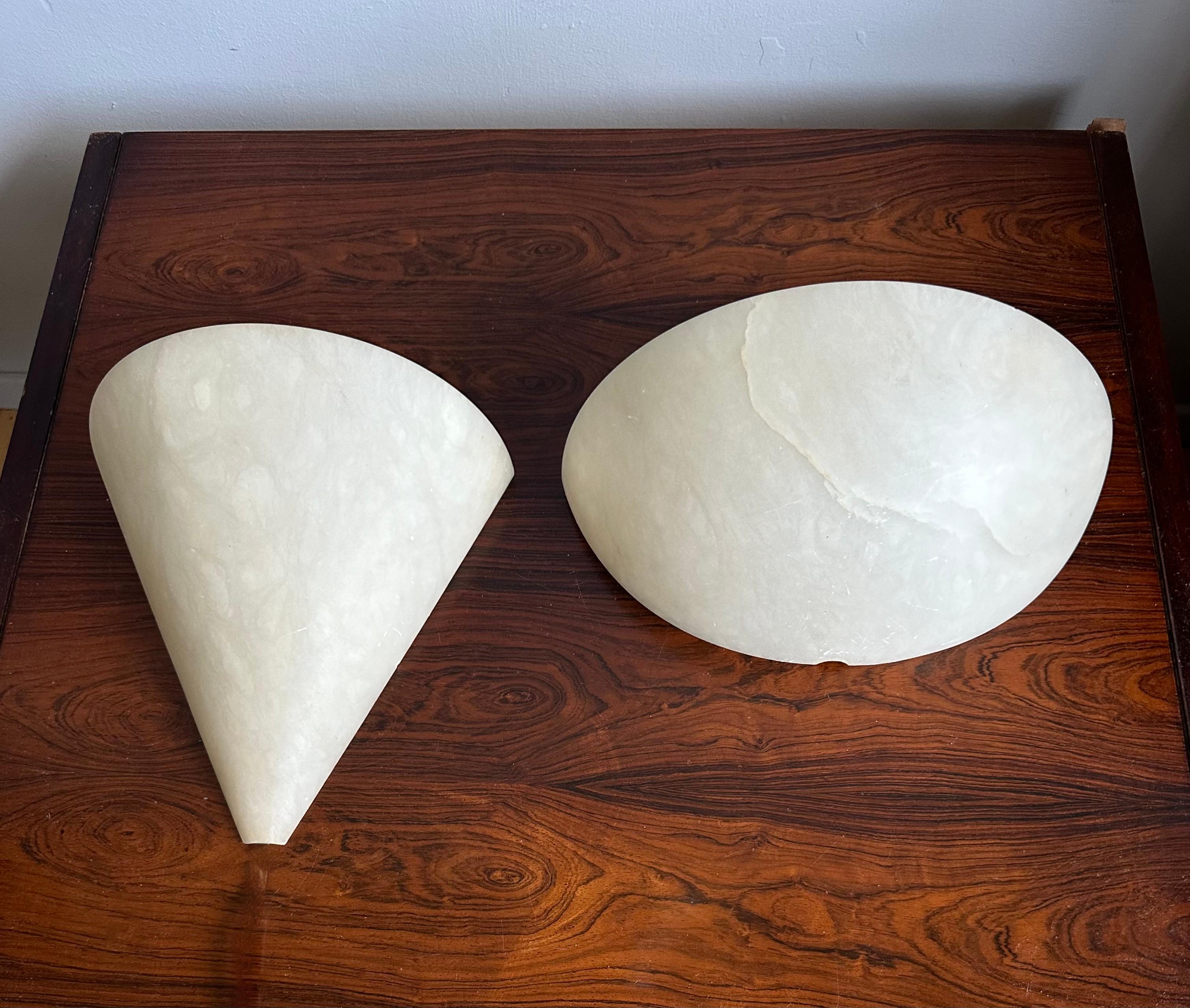 Coppia di lampade da parete in alabastro in stile Art Déco del Midcentury, realizzate a mano in vendita 11