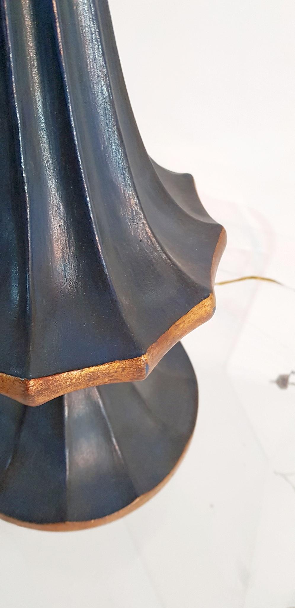 Handgefertigte italienische Keramik-Tischlampe aus der Jahrhundertmitte im Zustand „Gut“ im Angebot in Albano Laziale, Rome/Lazio