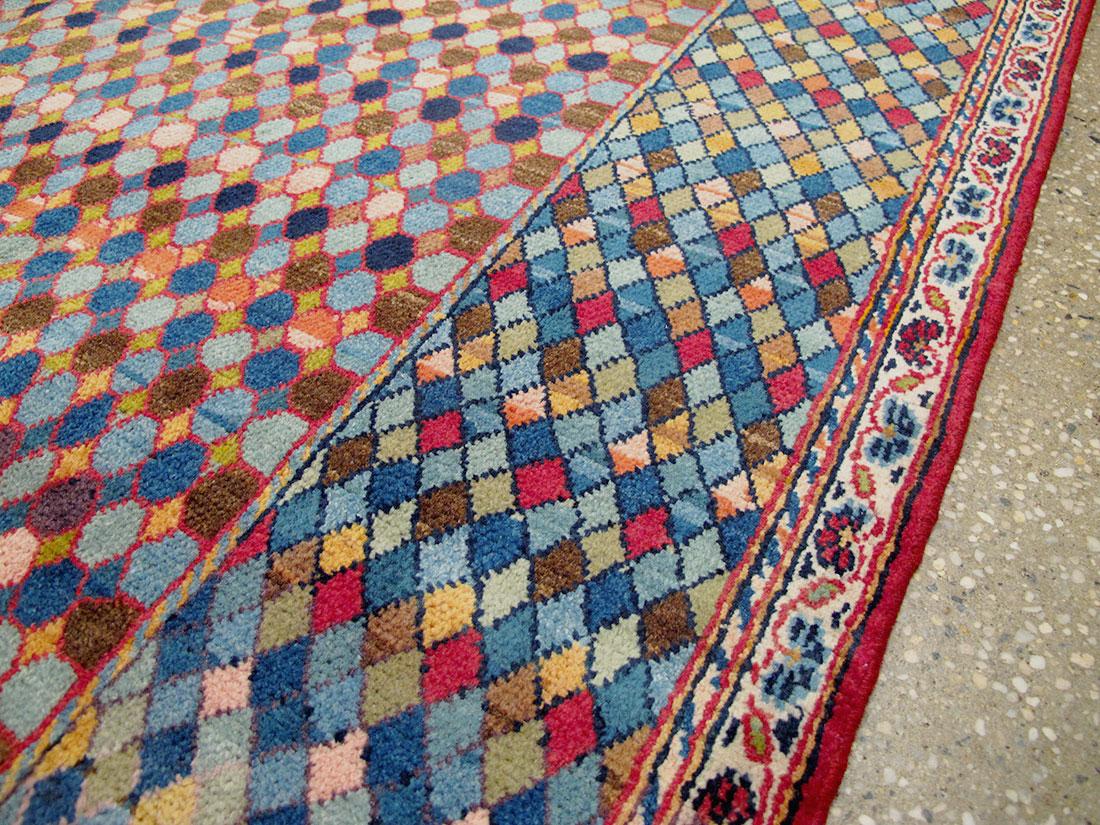 Handgefertigter persischer Kashan-Akzentteppich im Art-déco-Stil aus der Mitte des Jahrhunderts (Handgeknüpft) im Angebot