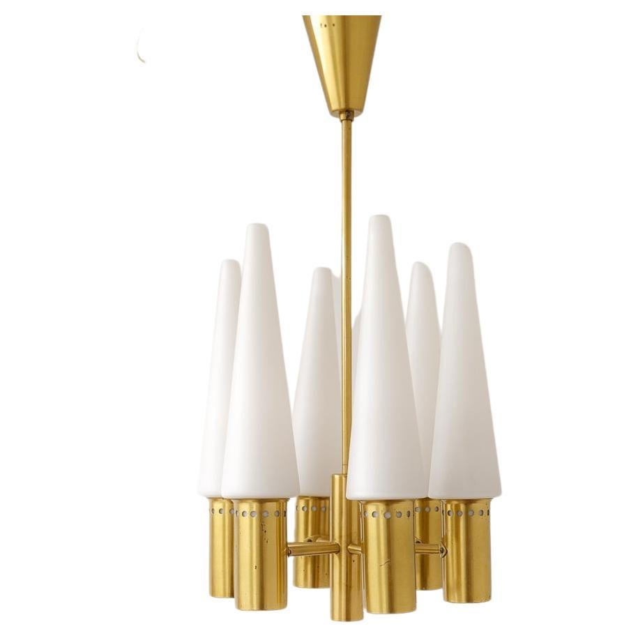 Lampada da soffitto in ottone e opalina di Hans-Agne Jakobsson, Svezia, metà del secolo scorso, 1950