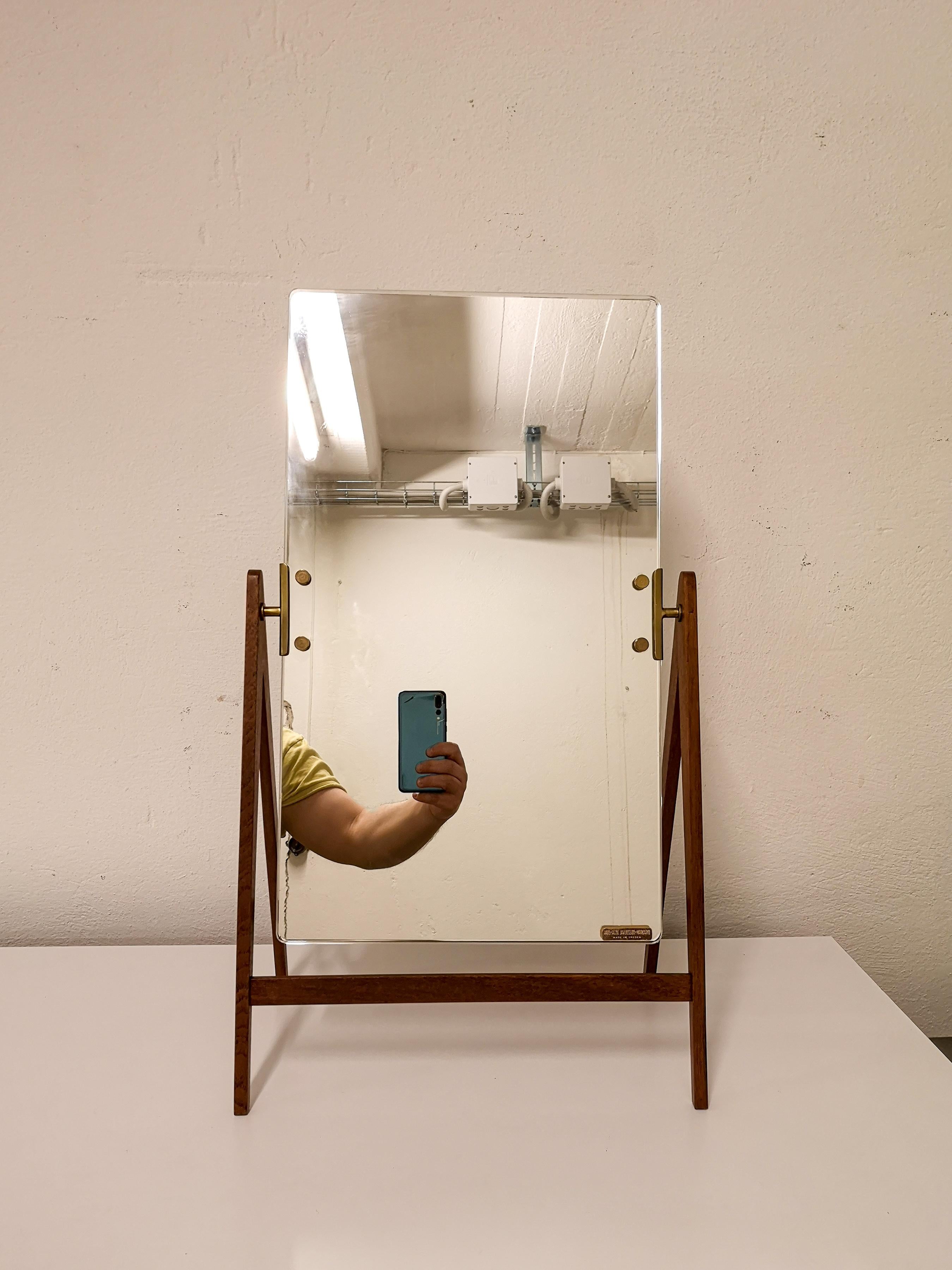 Midcentury Hans-Agne Jakobsson Brass and Teak Large Rare Table Mirror, Sweden 7