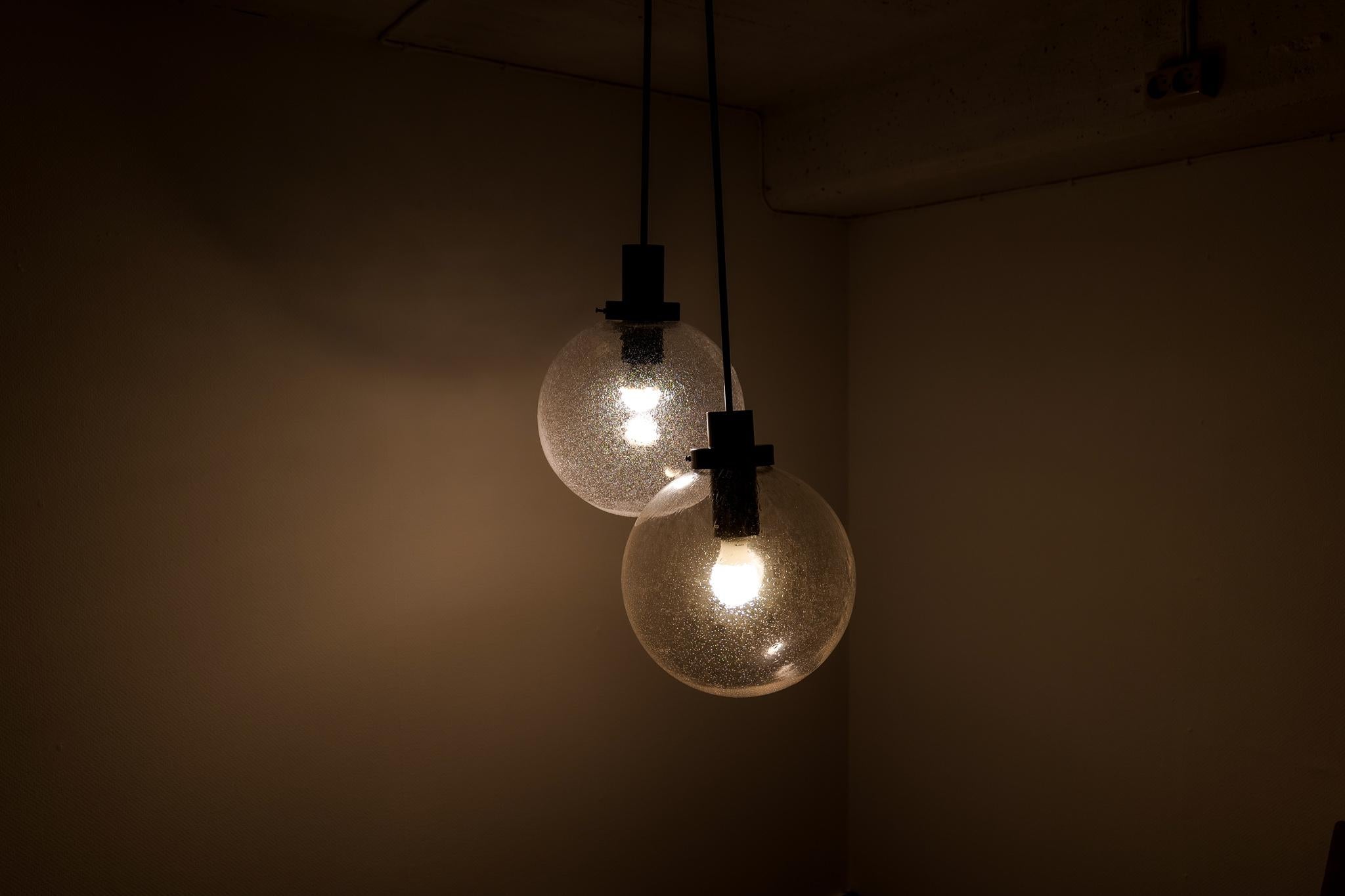 Ottone Lampada a sospensione di metà secolo di Hans-Agne Jakobsson, Svezia, anni '60 in vendita